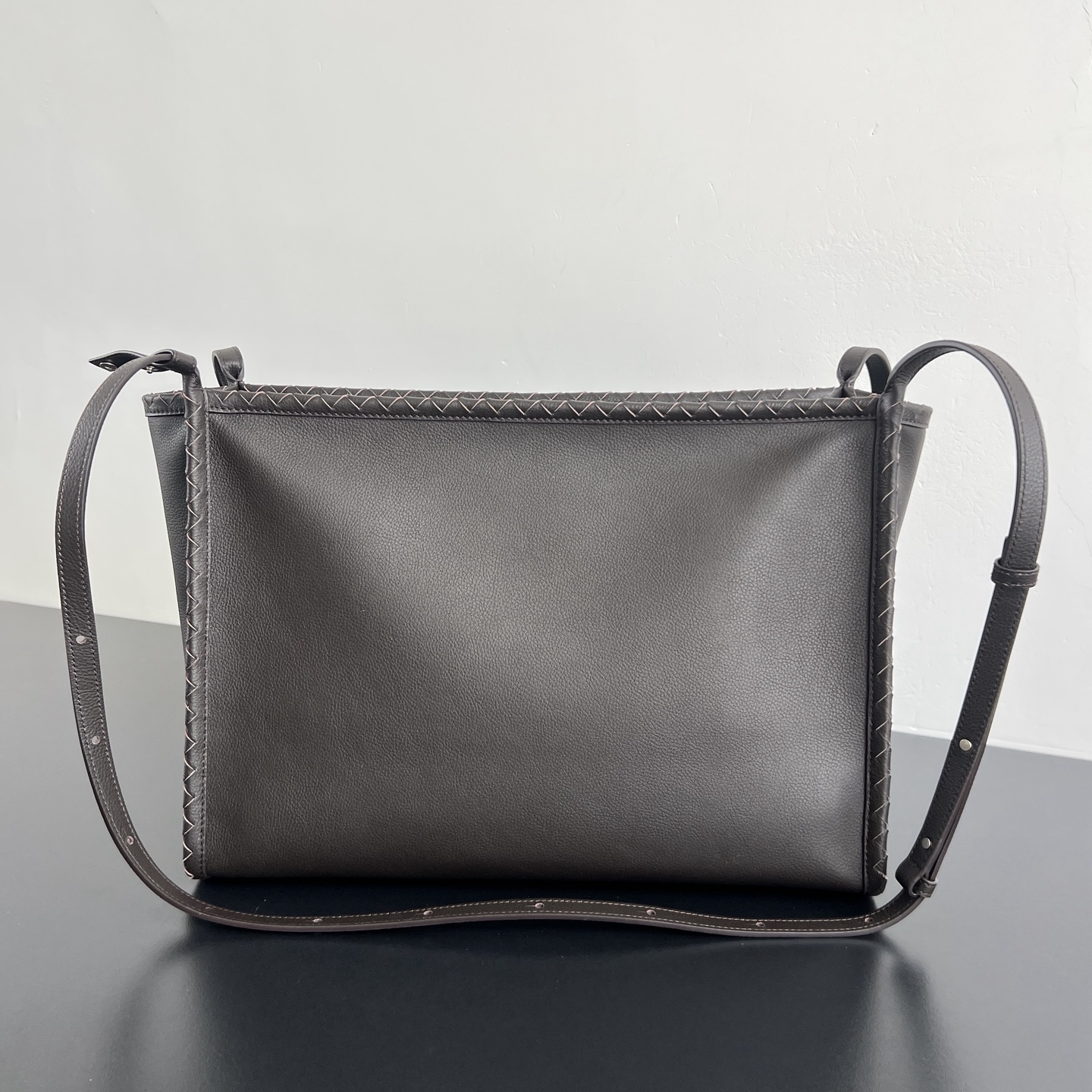 Сумка Bottega Veneta Corriere