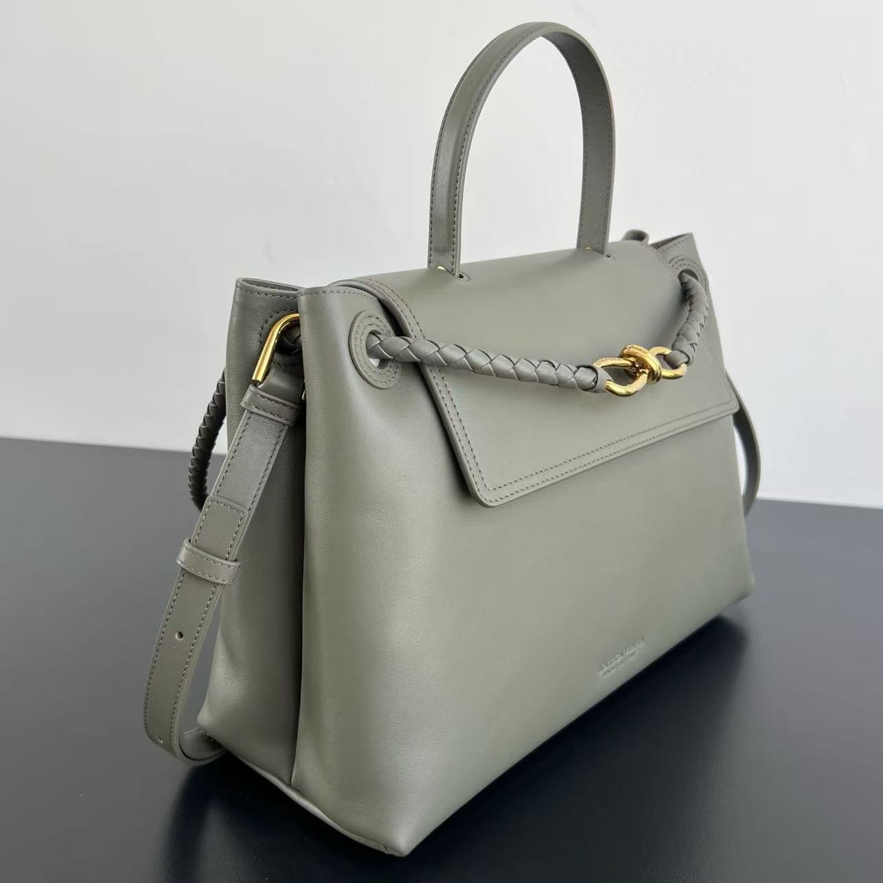 Сумка Bottega Veneta Ciao Ciao