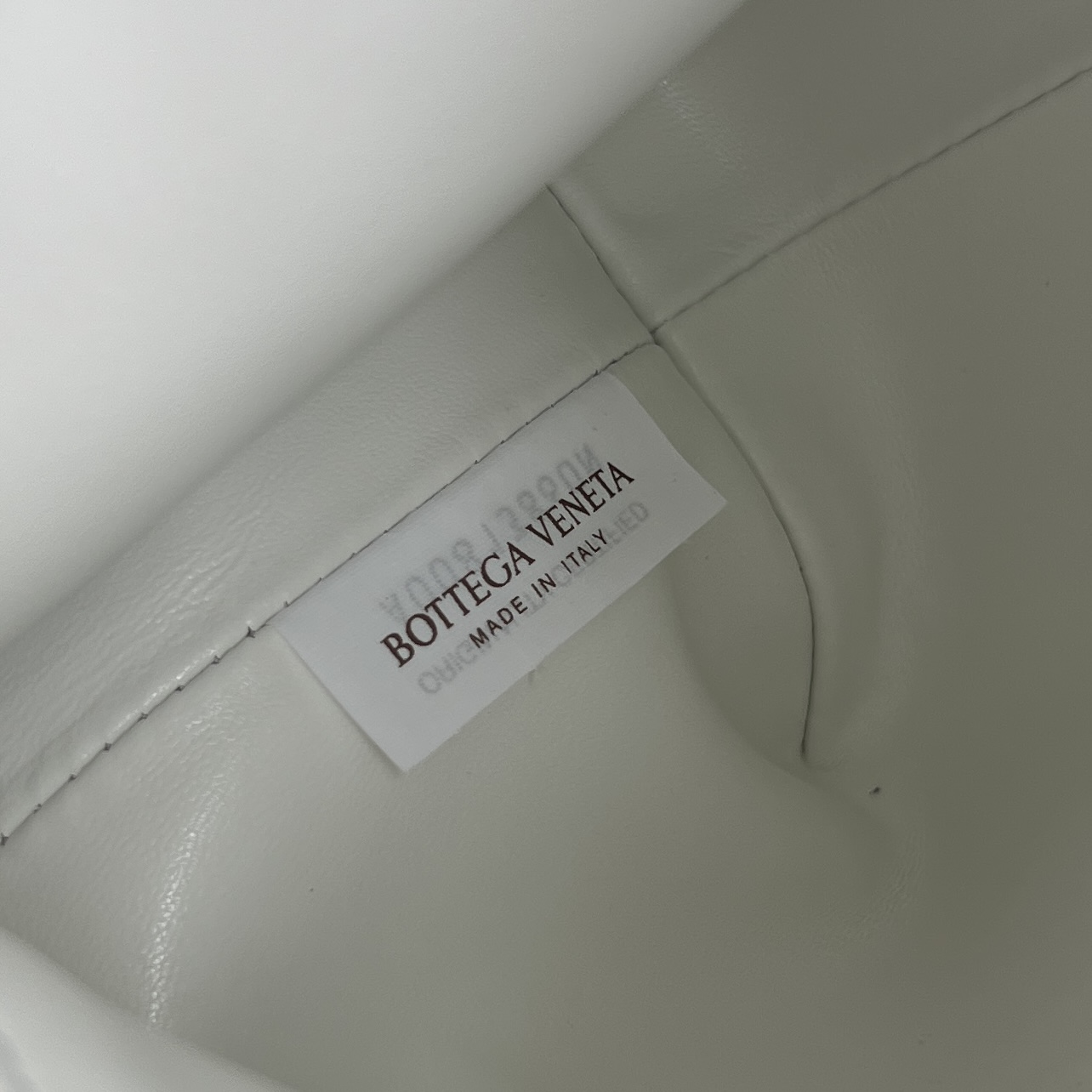 보테가베네타 인트레차토 해피 램스킨 숄더백 137557 썸네일 이미지