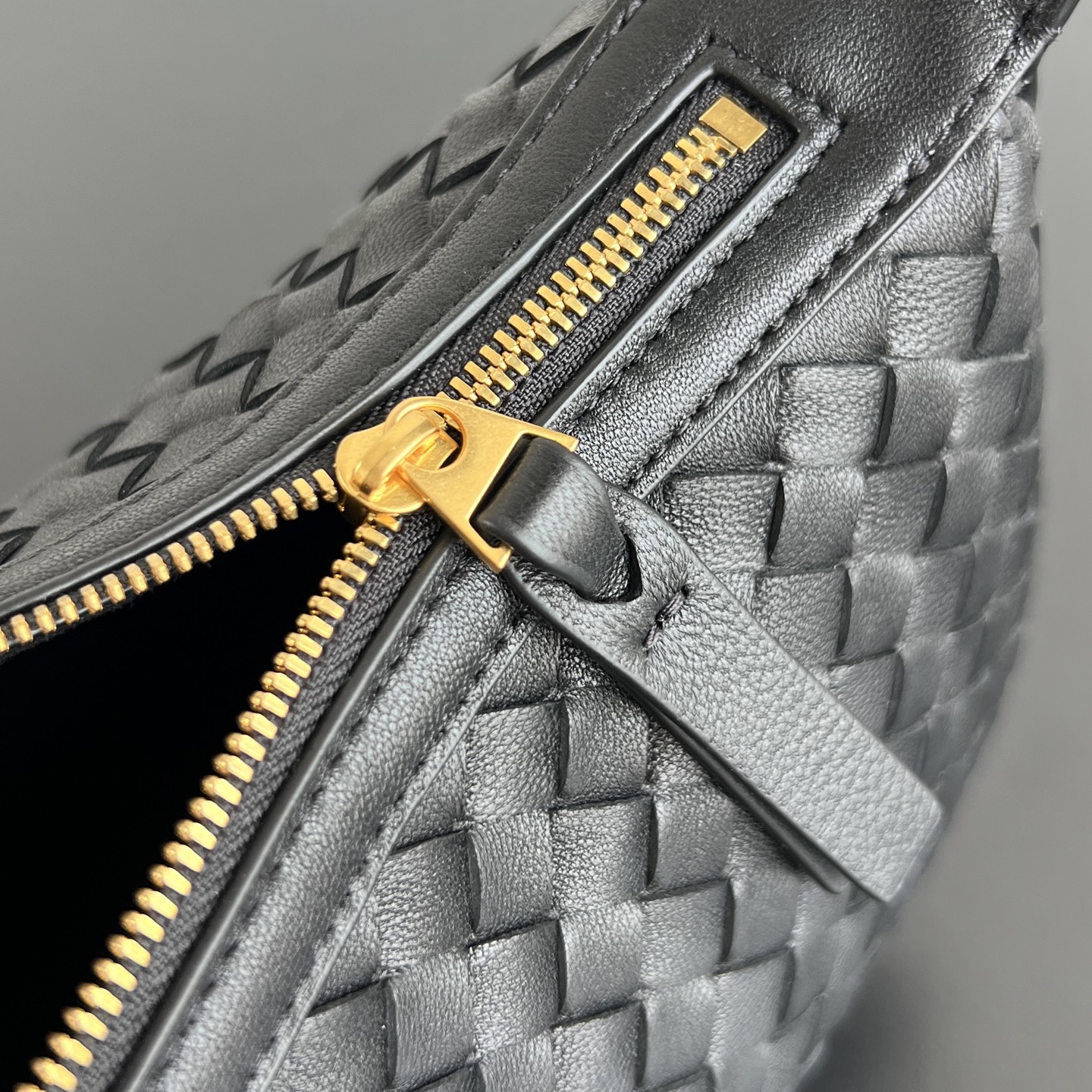 New product Nodo armpit bag ✨ 876370 This time the entire bag adopts lntrecciato weaving process, which is more brand-recognizable photo 8