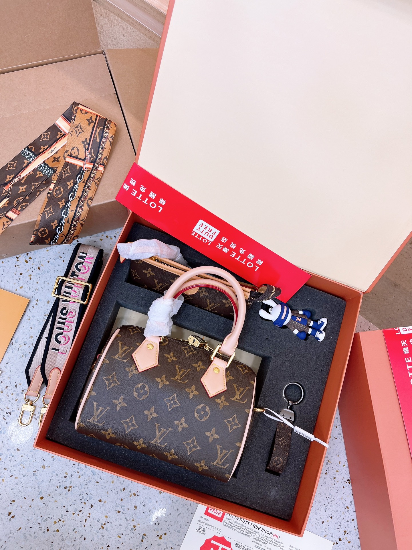 Louis Vuitton LV Speedy Bags Handbags Found Replica
 Fashion Casual