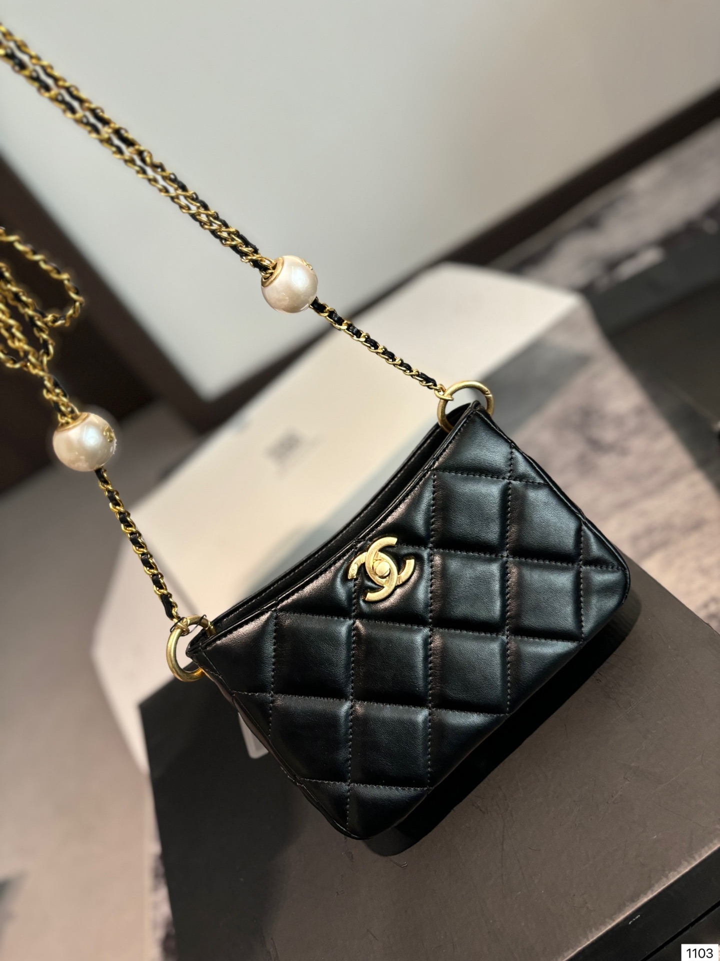 Yupoo Gucci Bags Watches Nike Clothing Jordan Yeezy Balenciaga Shoes
