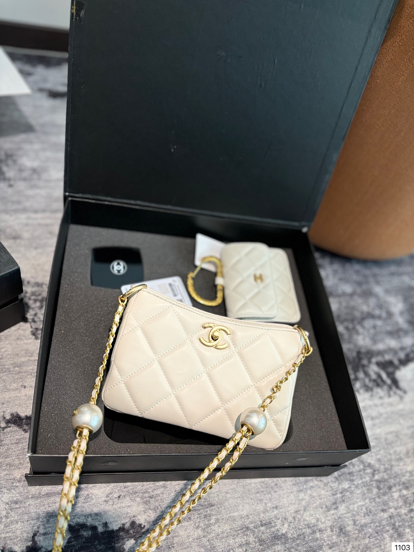 Yupoo Gucci Bags Watches Nike Clothing Jordan Yeezy Balenciaga Shoes
