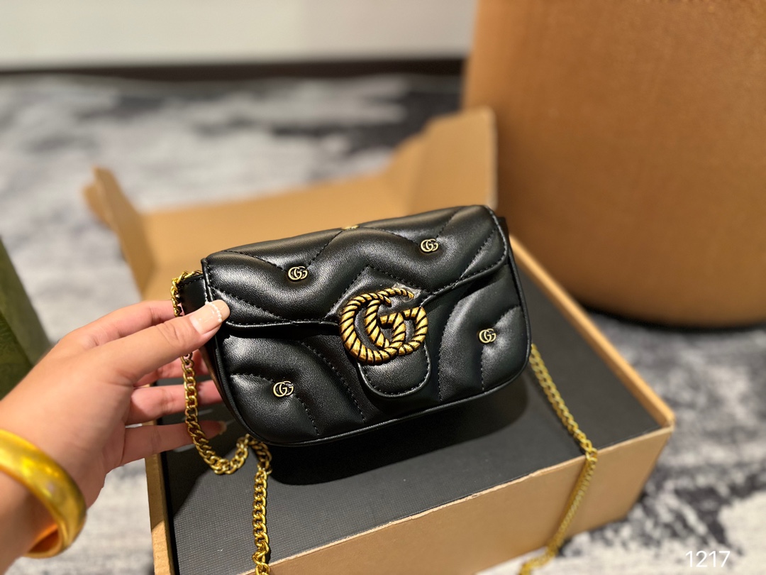 Gucci Marmont Taschen Umhängetaschen  & Schultertaschen Gold Rosa