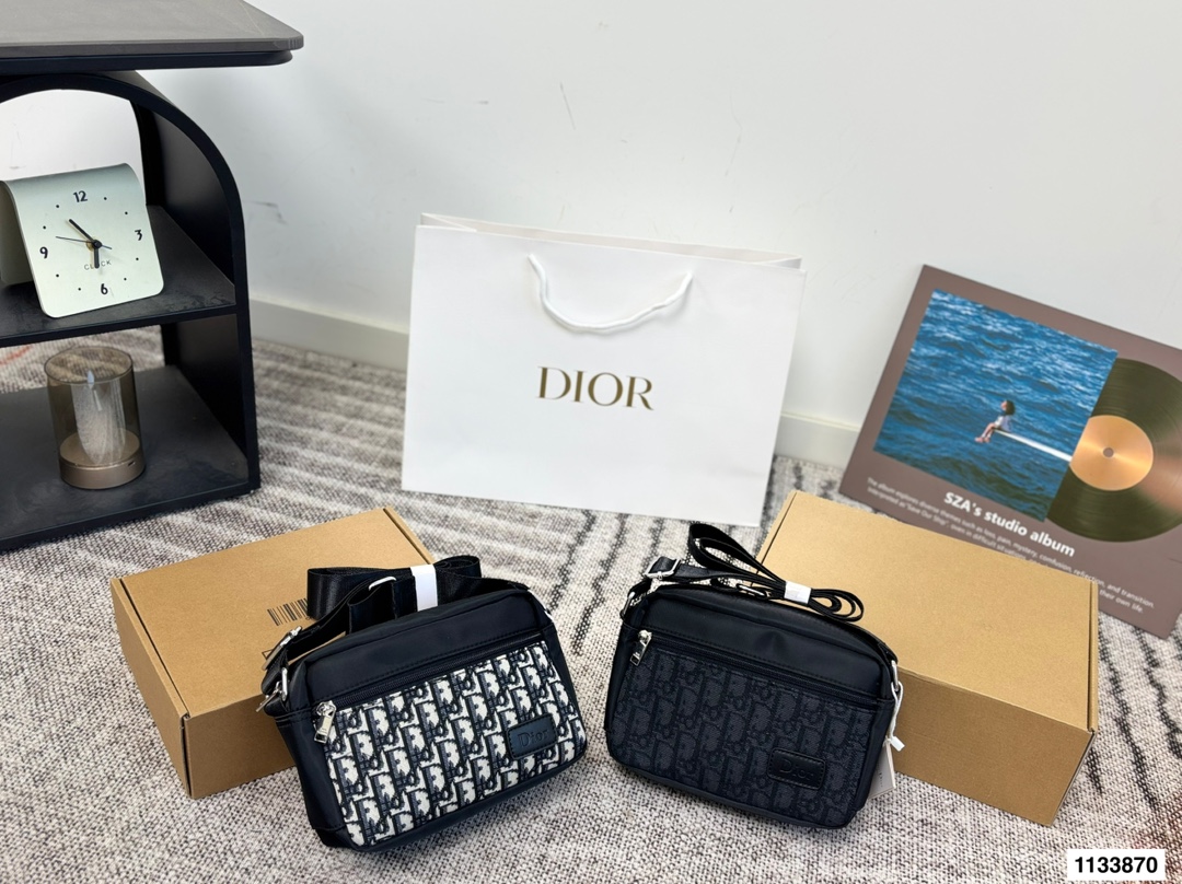 P150 Without Gift Box️ | Dior’s New Camera Bag Has A Perfect Temperament | Don’t Hesitate To Buy It The Nylon Fabric Is So Textured Advantages: Still Durable And Lightweight | Gucci Crossbody Bag/camera Bag | Unisex Style | Size 23 15cm