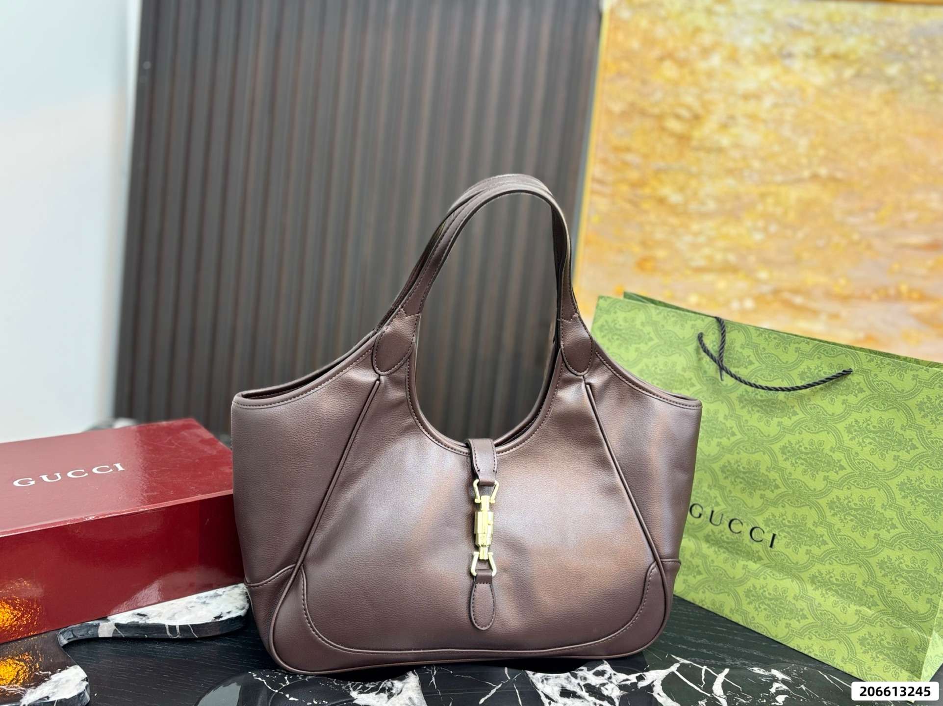 P218 Kuqi Gucci Tote Bag | Newly Launched In Spring And Summer 2026 | New Interpretation Of Jackie's Soft Bag Shape, More Comfortable Shoulder Strap Design, Even On One Shoulder And Under The Armpits | Size 35 20