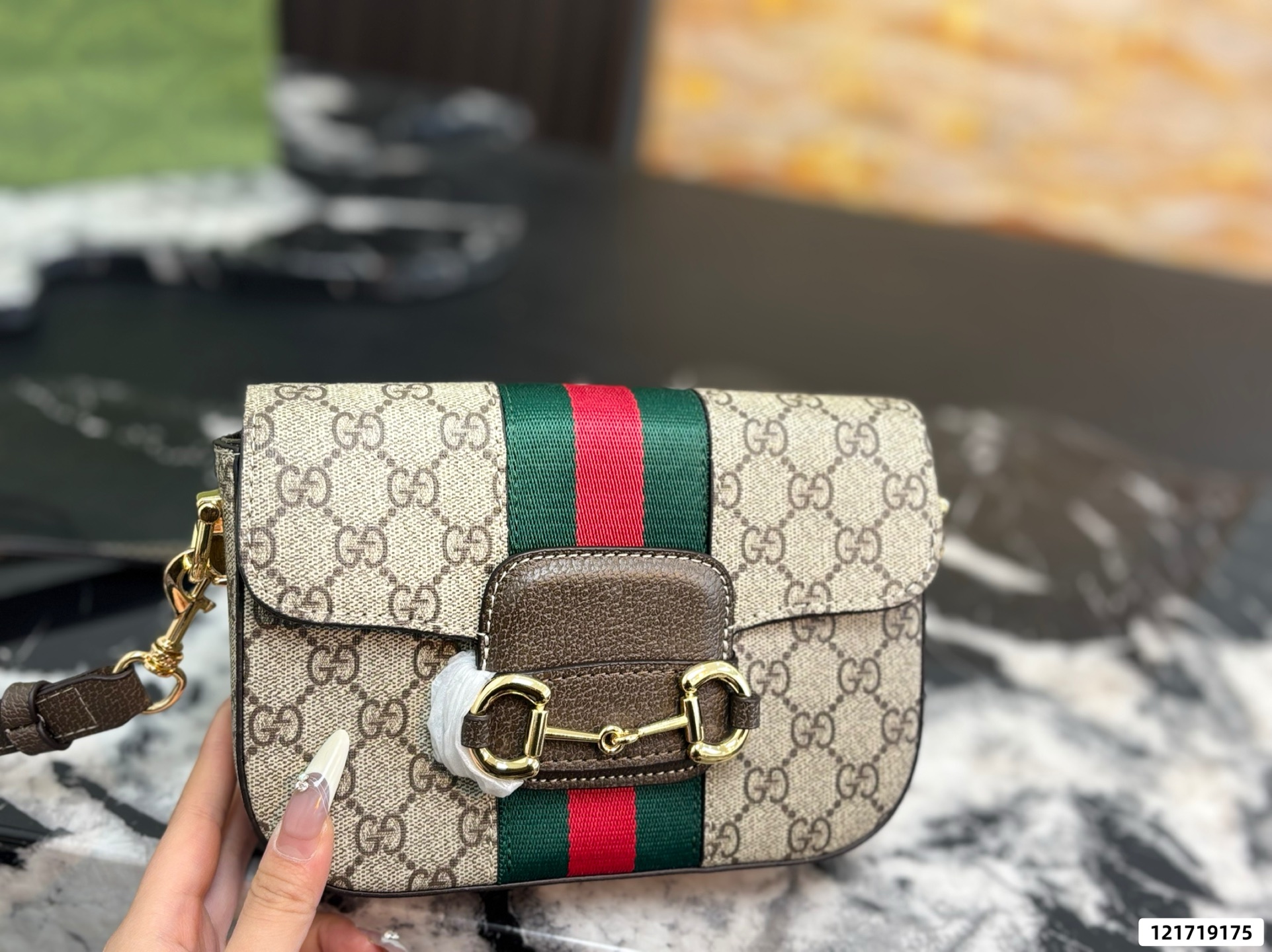 Gucci Crossbody Bag 11313