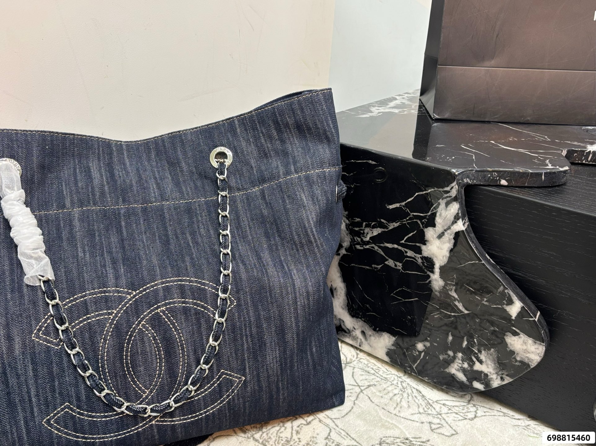 Alternative view of Chanel Tote Bag 11320