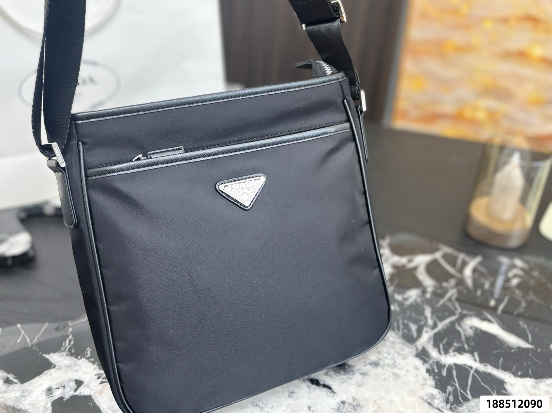 Bolsa PRADA 2024 logo 27 26 — photo 7