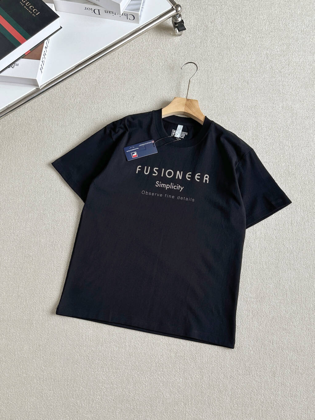 Alternative view of T-Shirt 06788