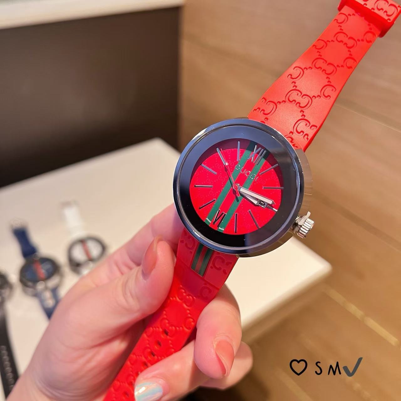 Gucci Dive Watch with Silicone Band Unisex Quartz Movement Casual Style 5 i1739248158087 6624 0 4