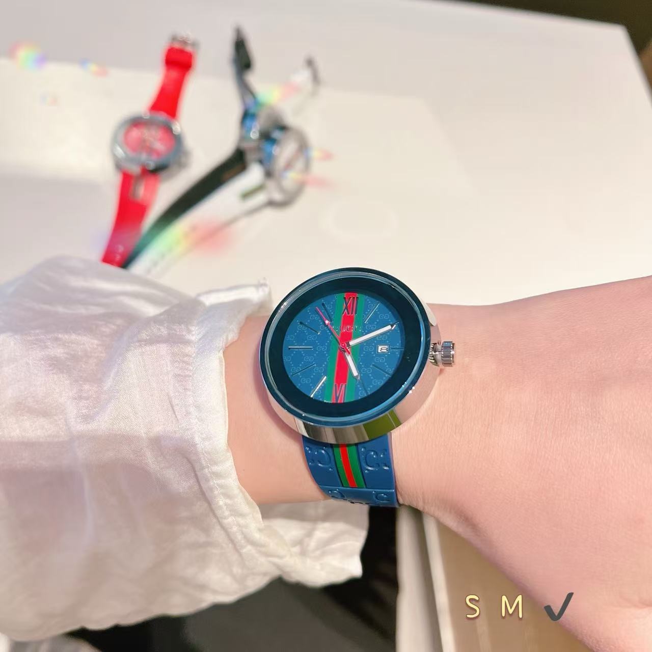 Gucci Dive Watch with Silicone Band Unisex Quartz Movement Casual Style 9 i1739248159246 8102 0 8