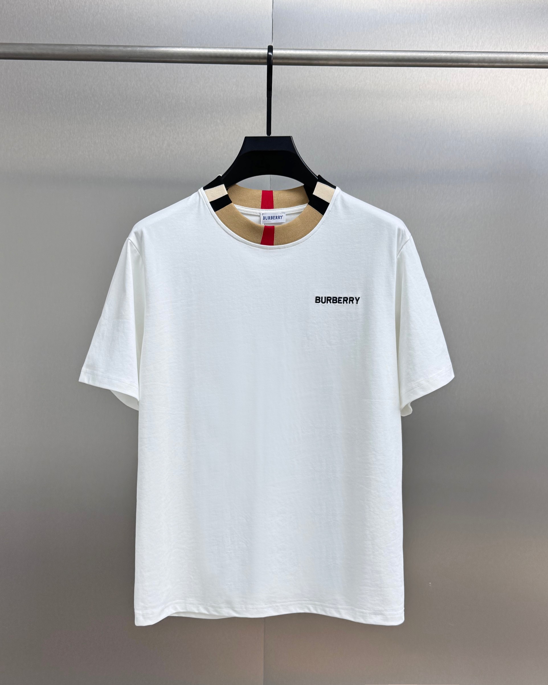 Burberry T-Shirt 04224