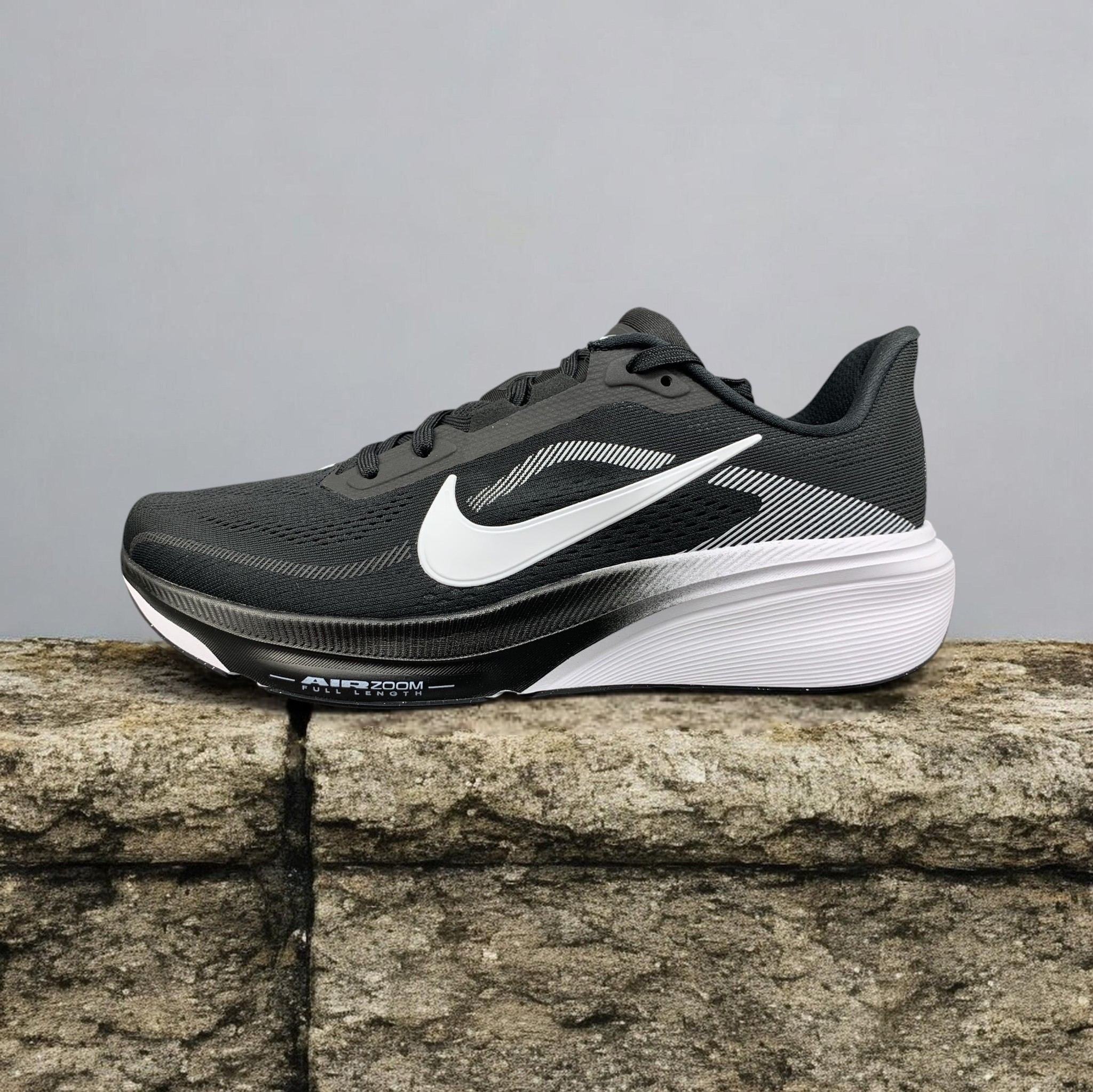 IB1873-001 登月42代 黑白登月42代 黑白-Ksneaker