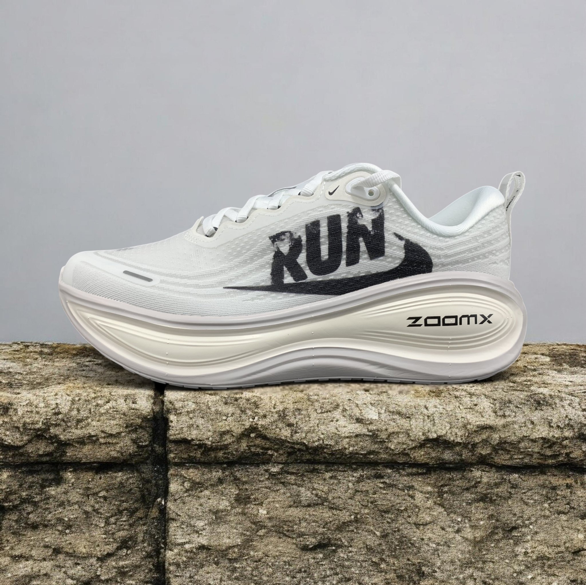IH2268-100 登月18代plus 白黑登月18代plus 白黑-Ksneaker