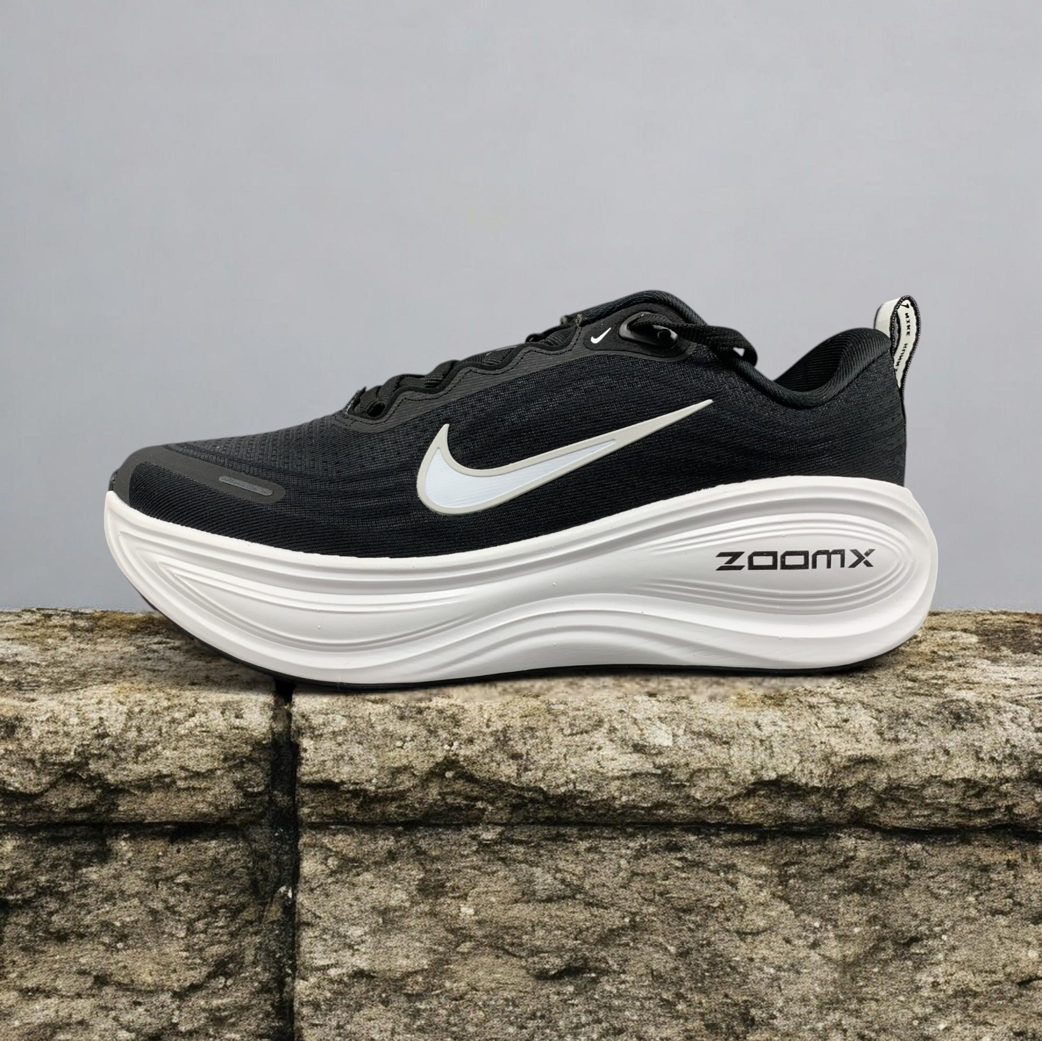 HV8150-002 登月18代plus 黑白登月18代plus 黑白-Ksneaker