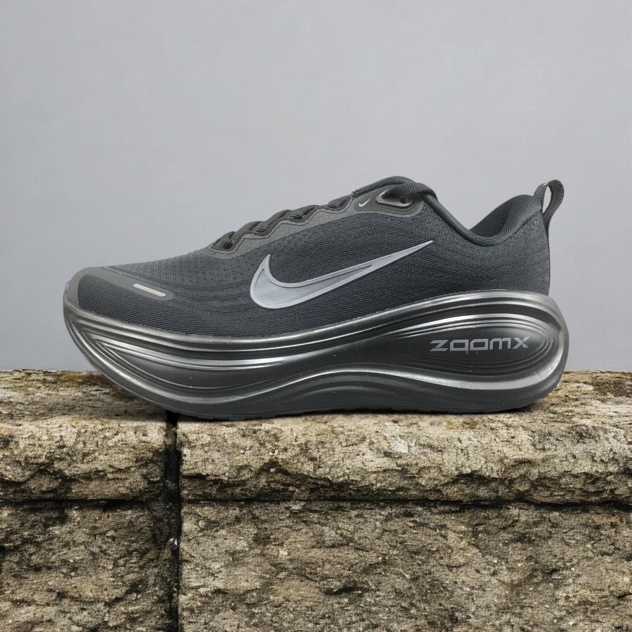 HV8150-003 登月18代plus 全黑登月18代plus 全黑-Ksneaker