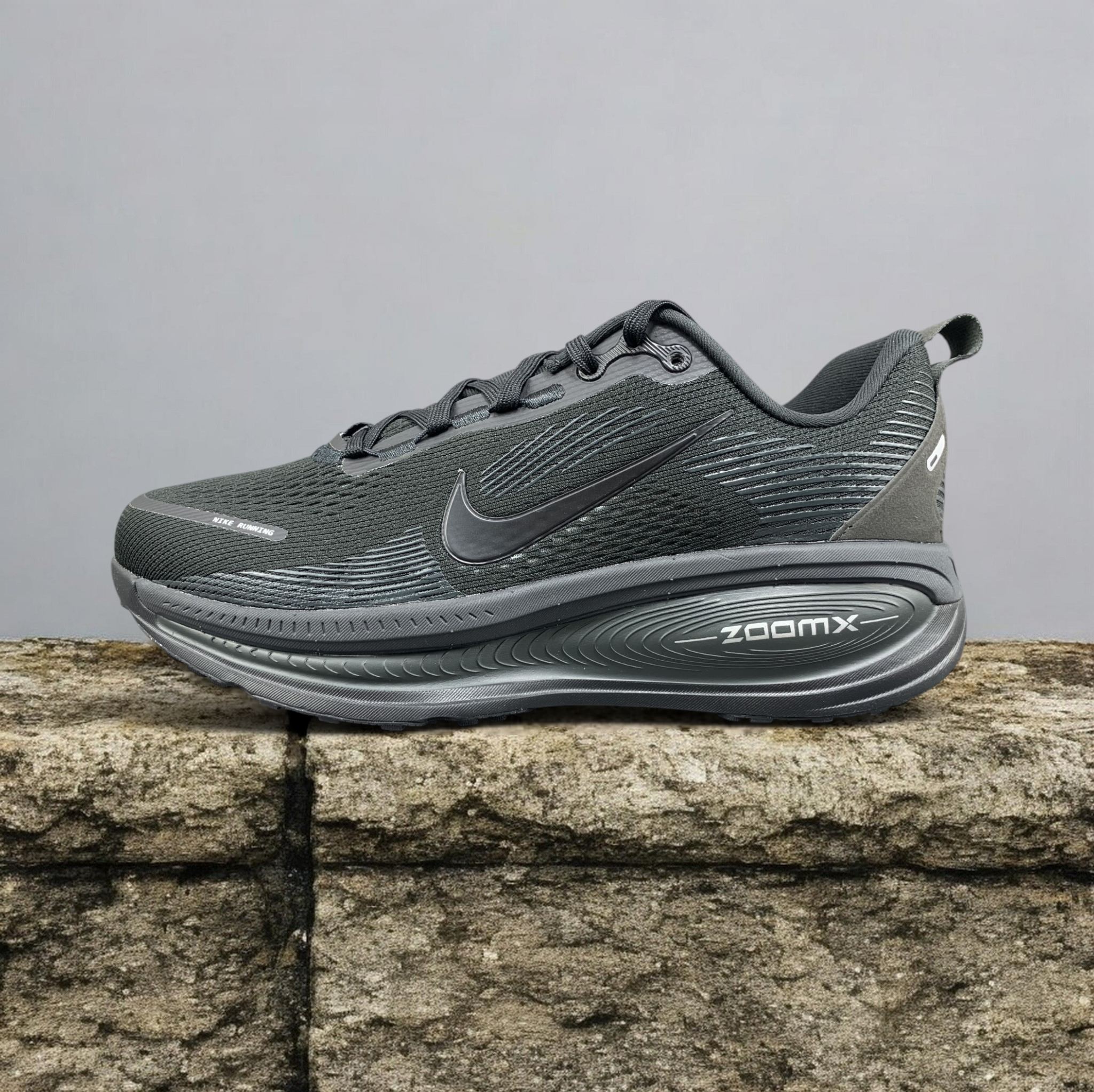 HM6803-005 登月18代 黑武士-Ksneaker