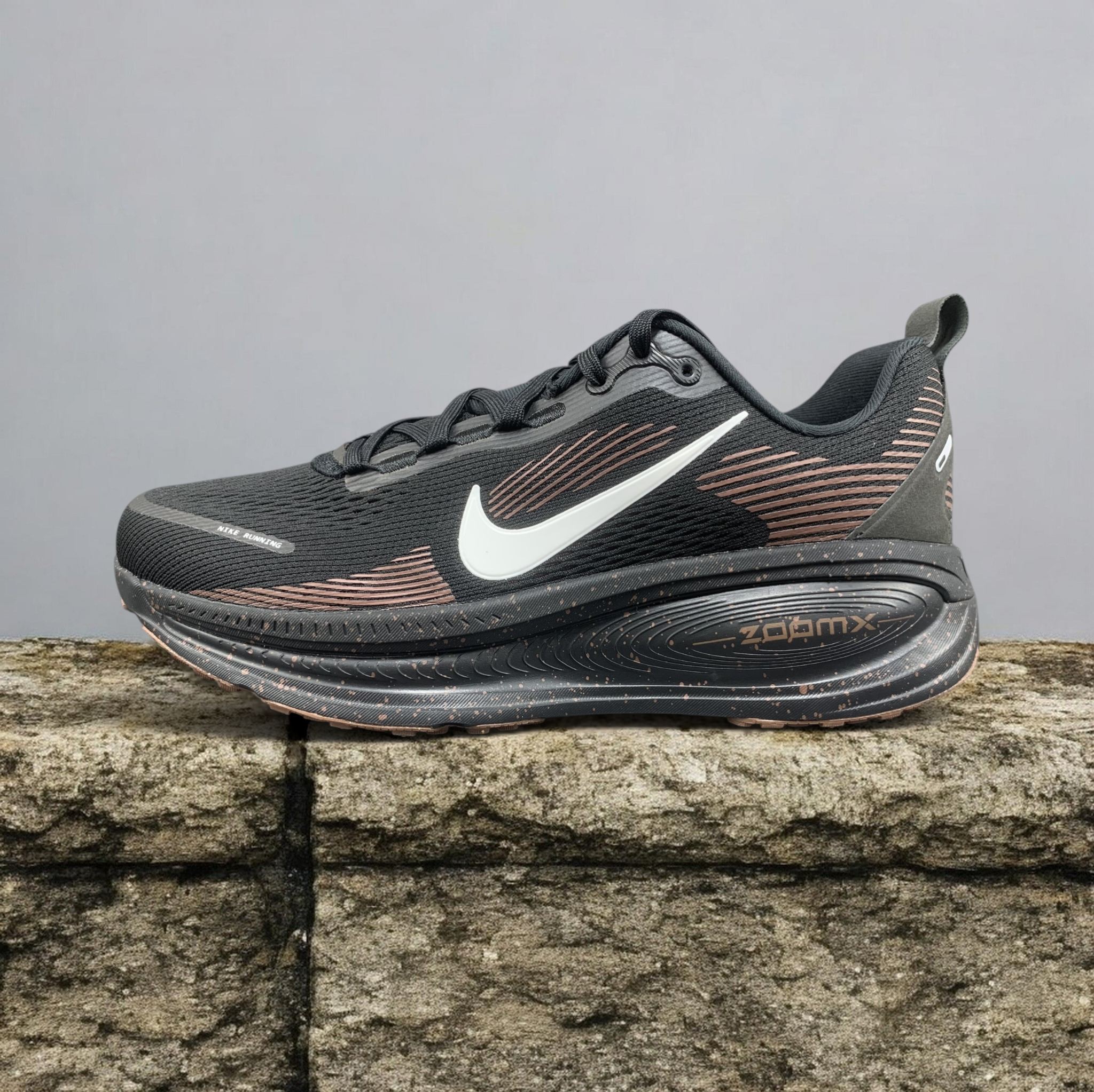 IH4454-001 登月18代 棕黑-Ksneaker