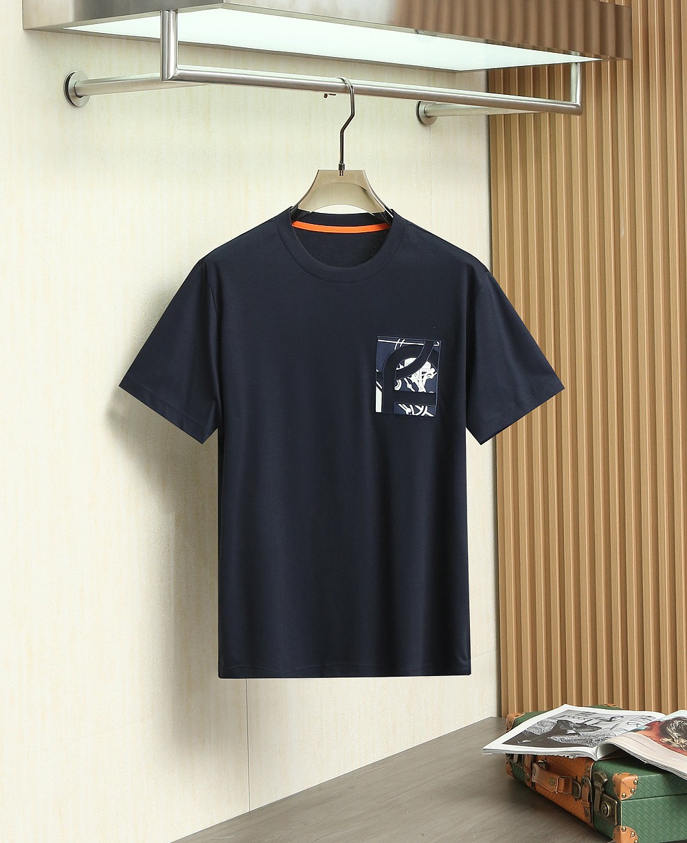 。 2026年夏季新款Her*ed短袖T恤爱🐎仕的低调奢感，都在这件T恤里了。甄选高支面料，软糯亲肤又自