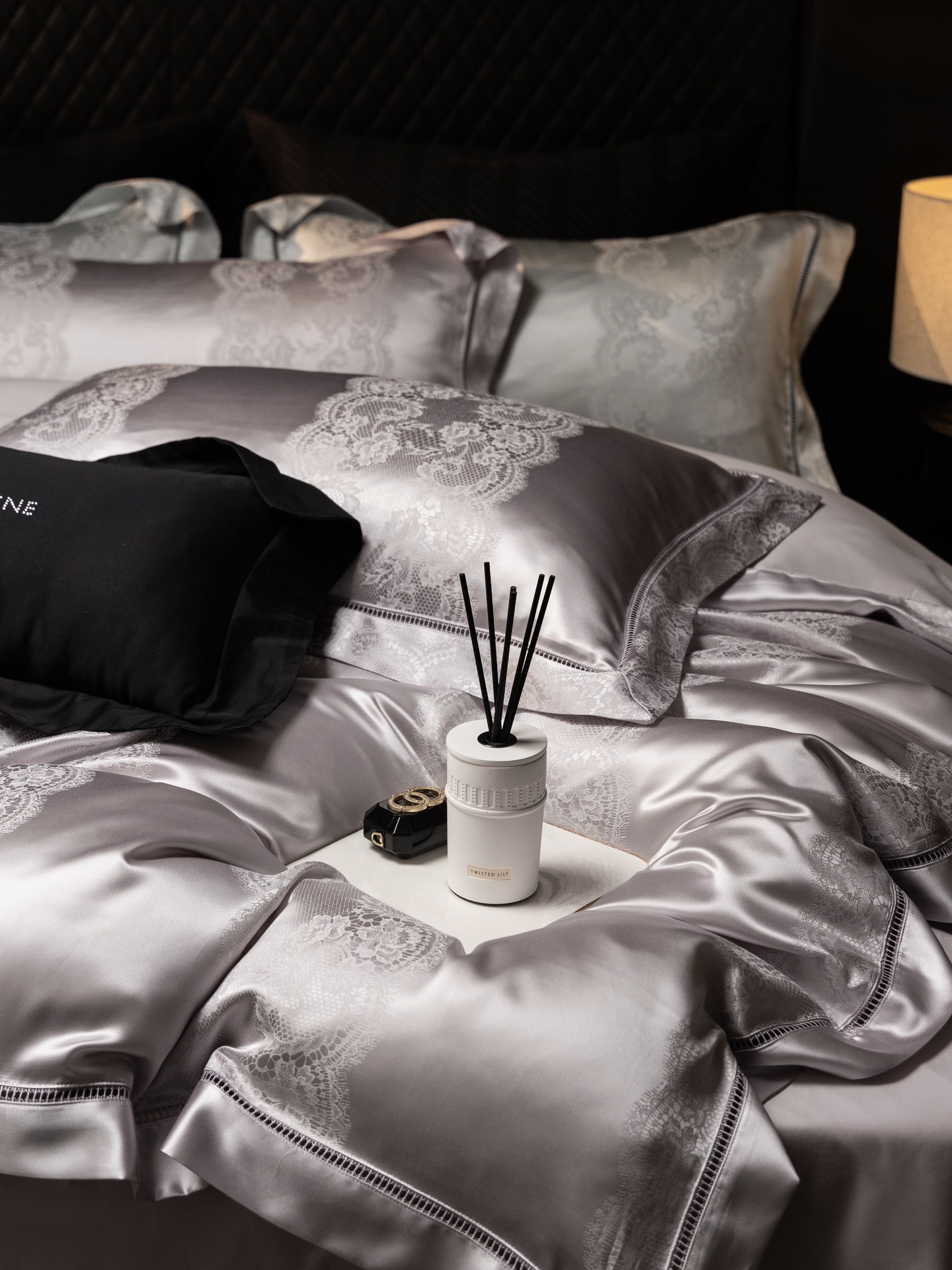 The bedding woven from it has a delicate and soft touch, and a smooth - Home&Textlile 6