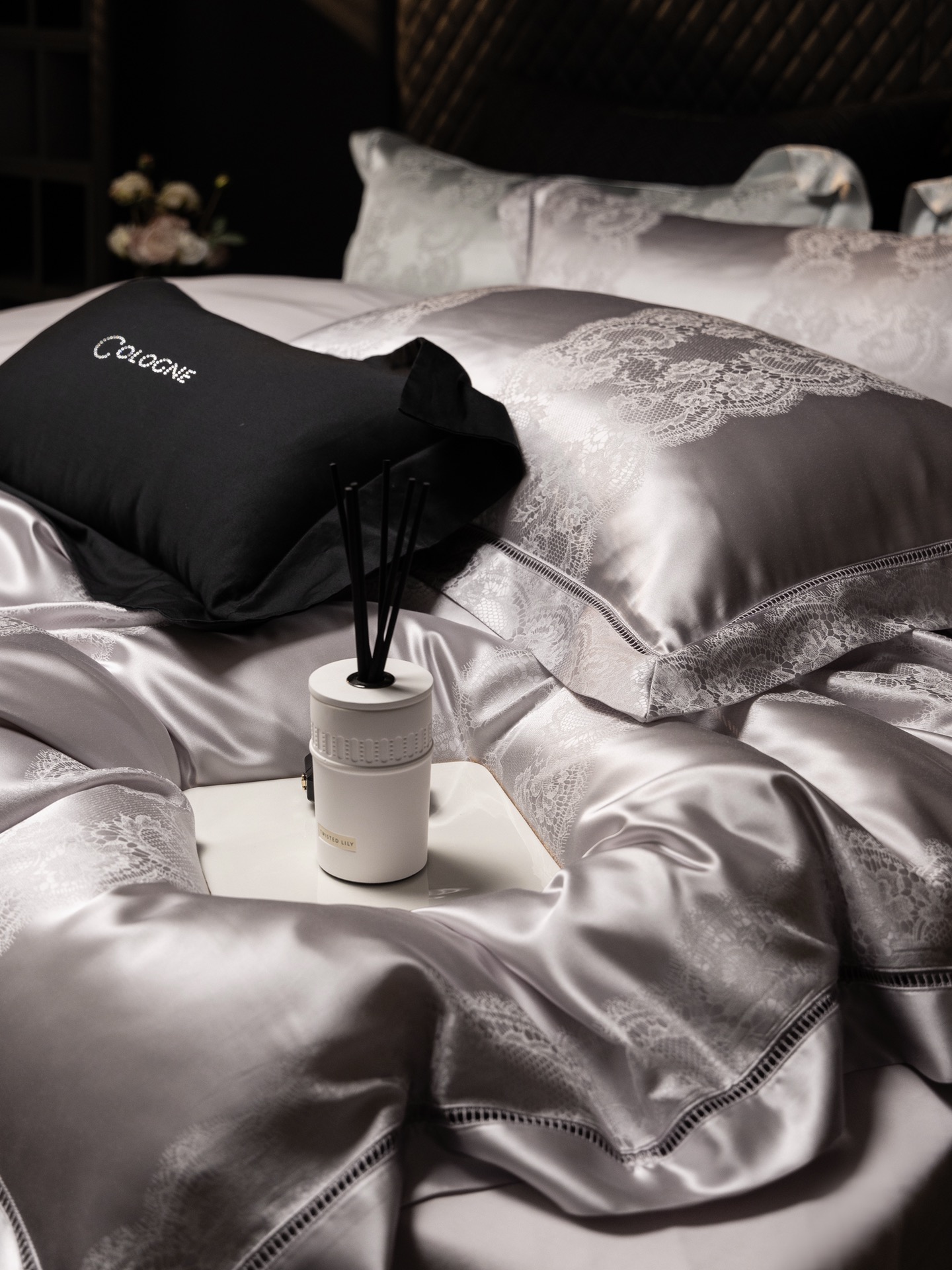 The bedding woven from it has a delicate and soft touch, and a smooth - Home&Textlile 7