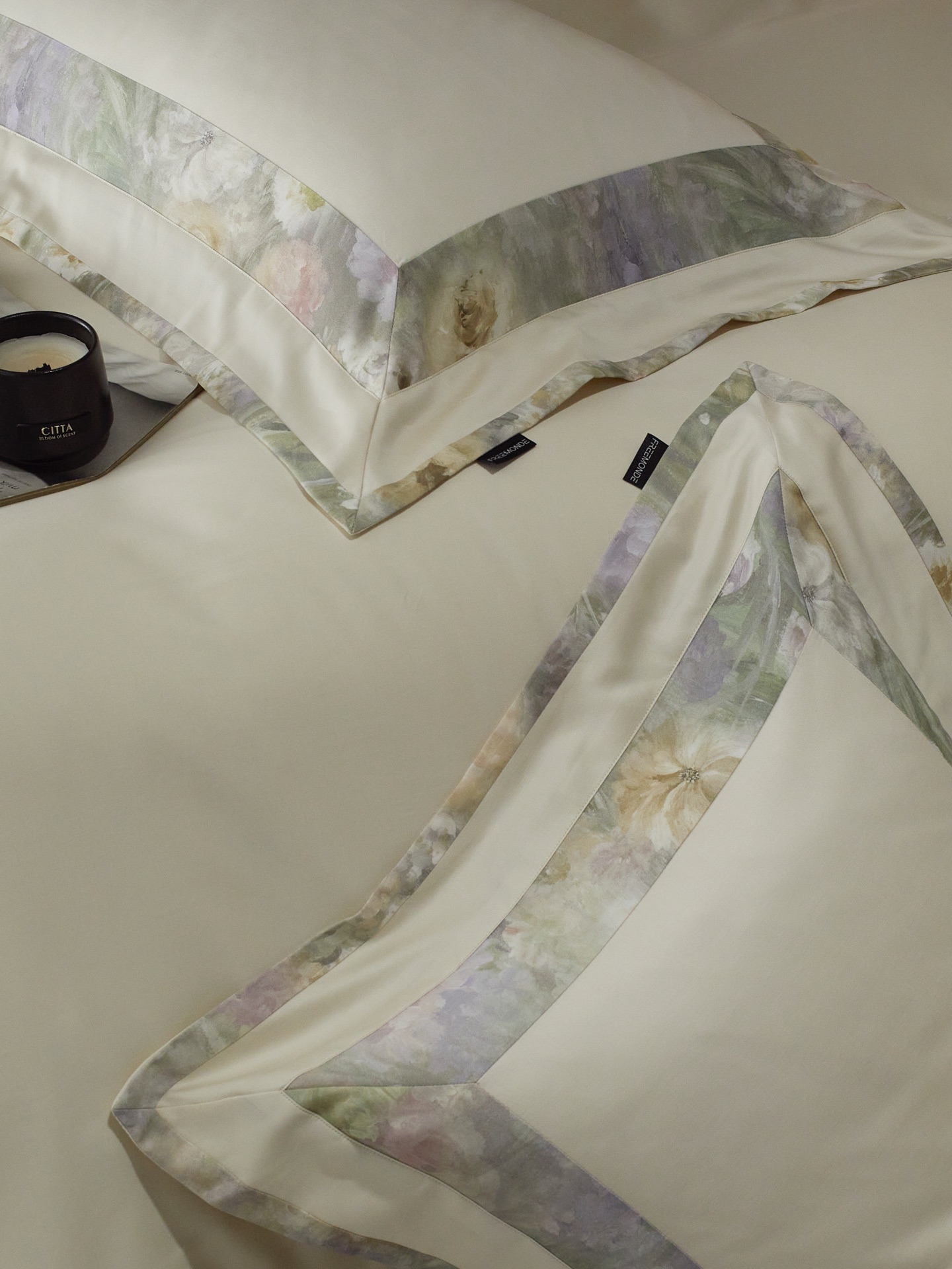 Luxury 120S Egyptian Cotton Bedding Set - Floral Border Design, King/Queen Size 8 i1760367037731 3038 0 6