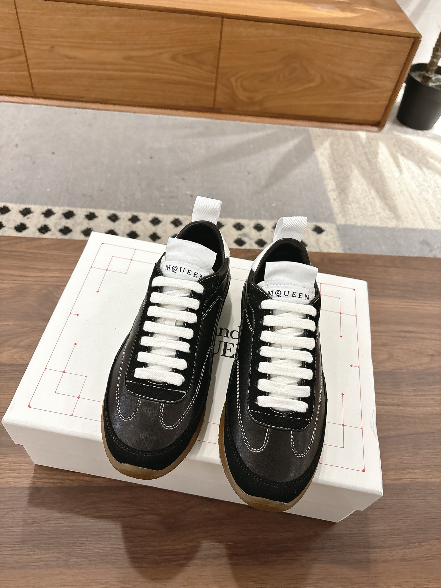 Alexander McQueen ALEXANDER MCQUEEN/亚历山大·麦昆 EC1系列 休闲 运动鞋 德训鞋 小白鞋