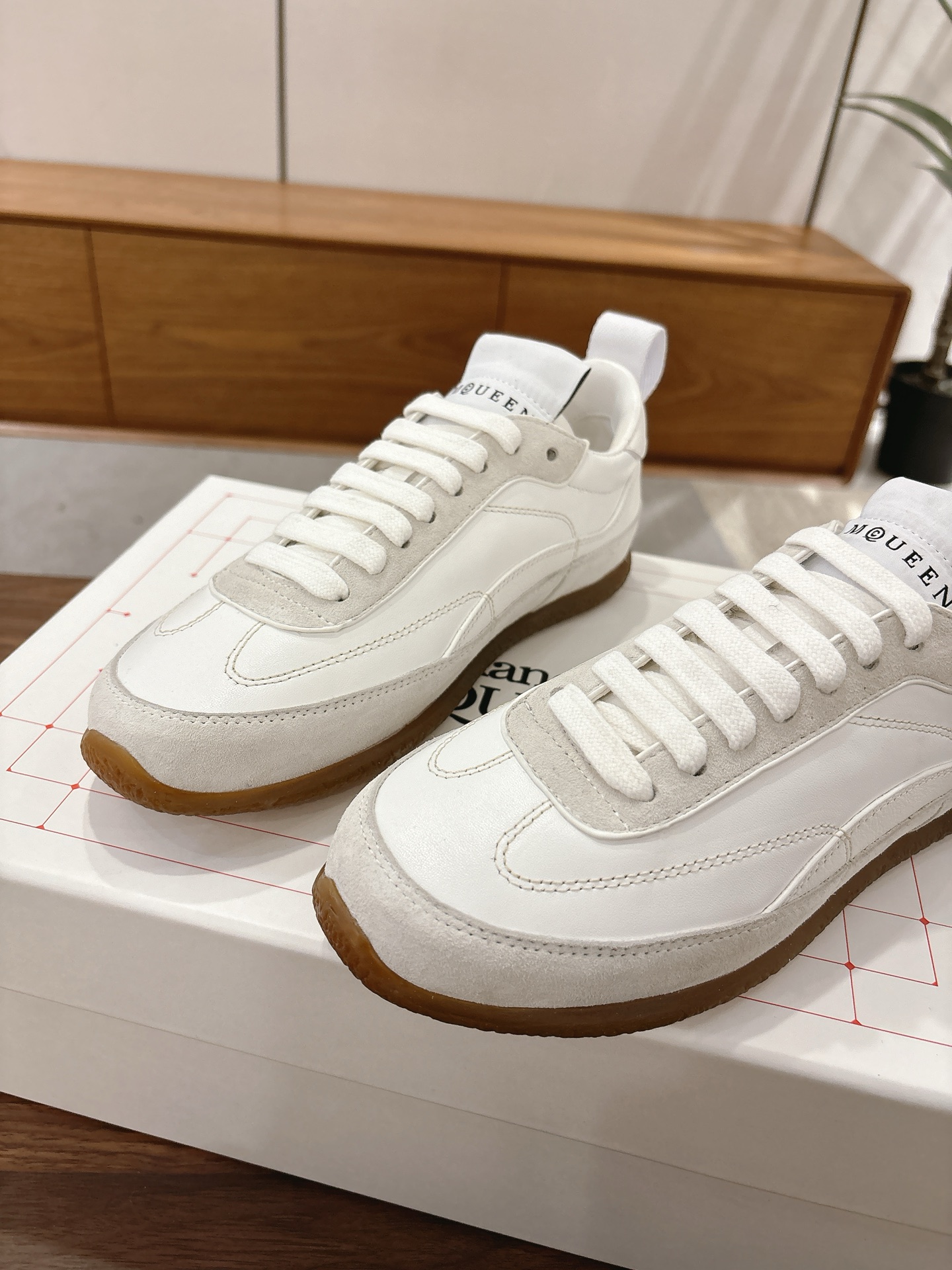 Alexander McQueen ALEXANDER MCQUEEN/亚历山大·麦昆 EC1系列 休闲 运动鞋 德训鞋 小白鞋