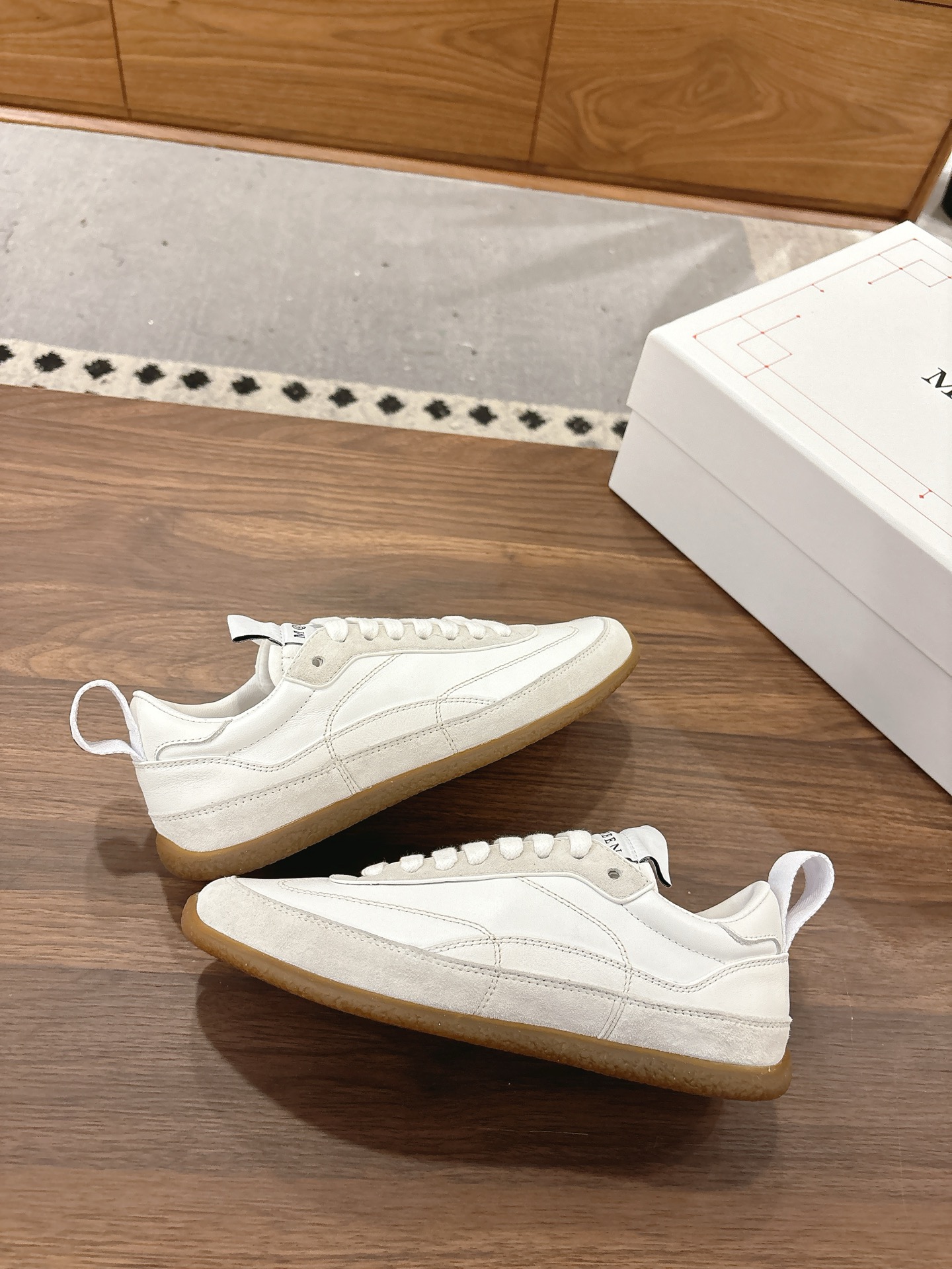 Alexander McQueen ALEXANDER MCQUEEN/亚历山大·麦昆 EC1系列 休闲 运动鞋 德训鞋 小白鞋