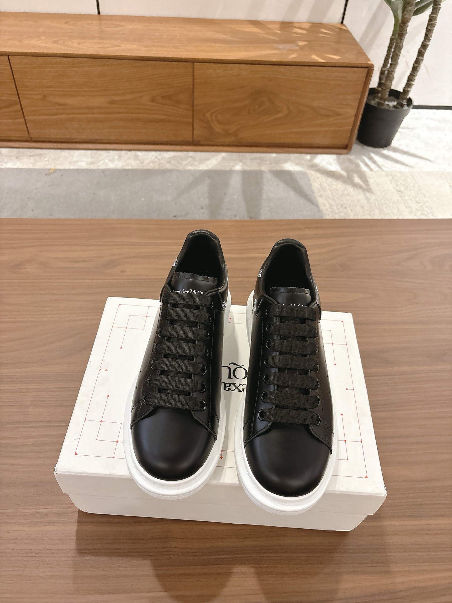Designer Women Shoes