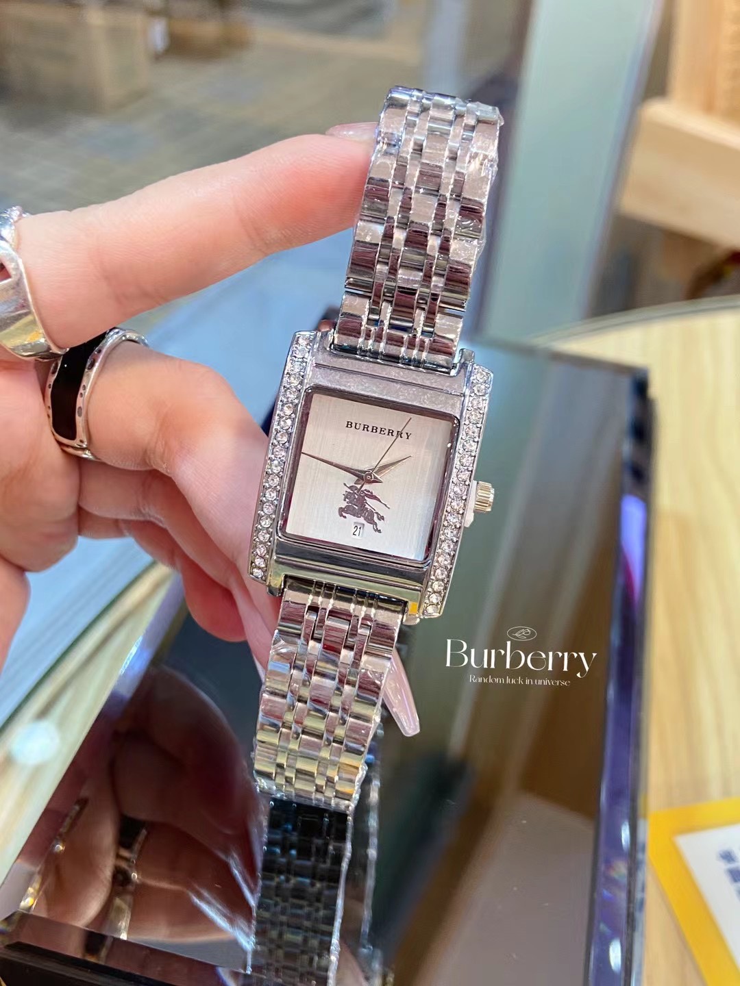 Exclusive Pablo Burberry Steel Belt Watch: Elevate Your Style with Quality and Elegance - 图片 5