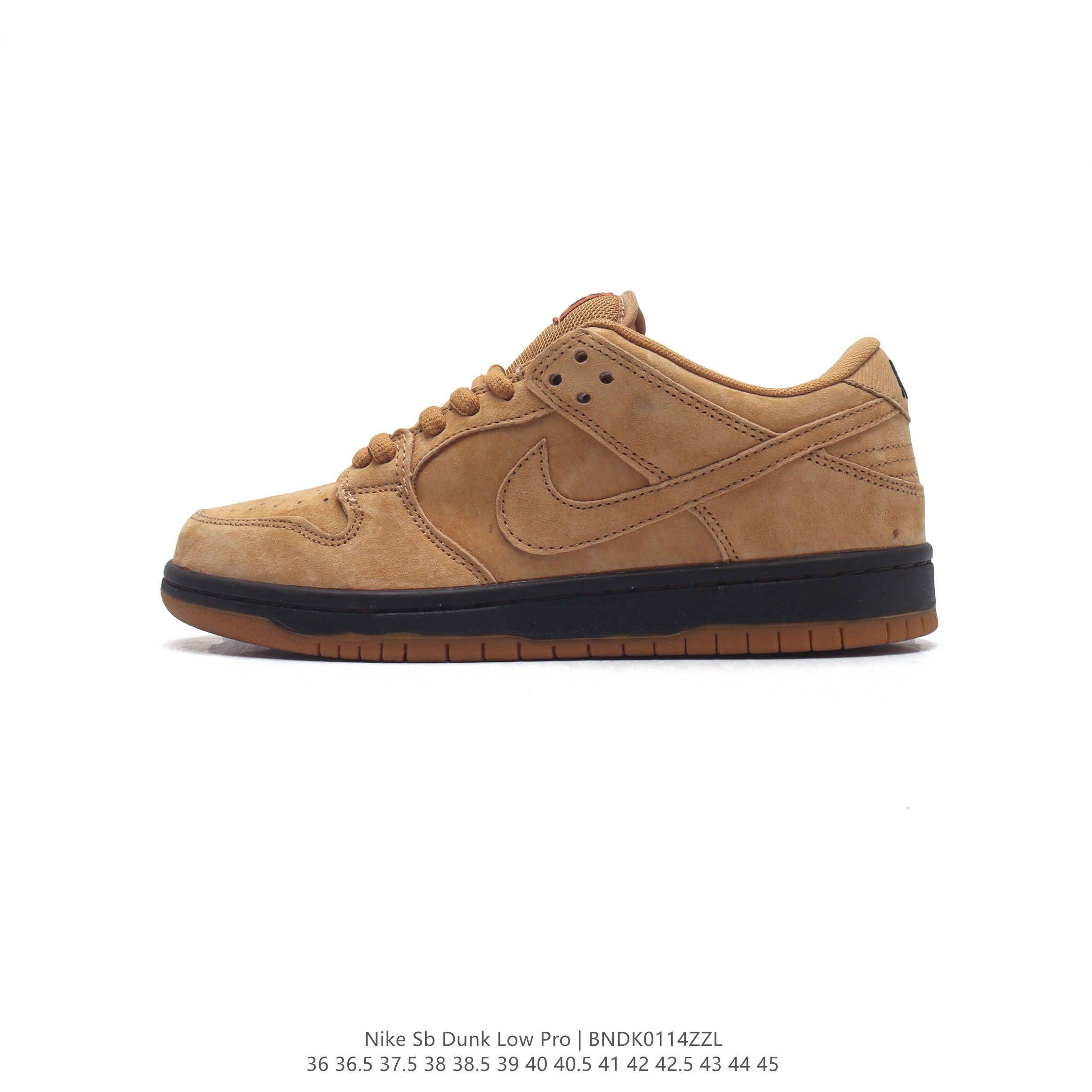 💰165 史诗级版全头层
耐克 Nike Sb Dunk Low Pro 男女同款运动鞋复古板鞋，尽情迈步，彰显个性风采。采用牛仔布鞋面，经久耐穿，塑就如元年款 Dunk 般的复古质感。鞋头透气孔，搭配鞋口和鞋舌形状，忠实沿袭元年款经典外观。全掌型橡胶外底，造就非凡抓地力。Dunk 起初专为篮球运动打造，于 80 年代末成为滑板界新宠，现已跃升成为街头时尚标杆。加垫低帮鞋口结合耐穿外底，助你自信舞动。

类型：男女鞋
货号：BQ6817-204
码数：36 36.5 37.5 38 38.5 39 40 40.5 41 42 42.5 43 44 45