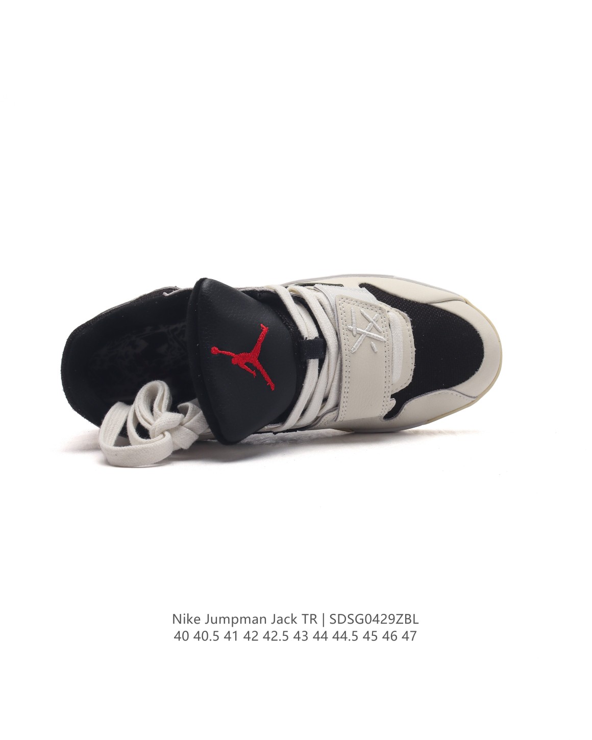 P💰140
【真标】Travis Scott 的 Jordan Jumpman Jack 训练鞋“Taupe Haze”亮相 Nike 耐克 新款JUMPMAN 乔丹缓震运动训练实战篮球球鞋篮球鞋。除了保留了标志性的"倒钩"元素外,还呼应了Cactus Jack音乐品牌的"JACK"爆裂纹鞋底。由于材质的不同,每个配色都拥有相应的设计方案,而其他设计语言都保持了一致。
类型:男鞋
货号:FZ8117-001
码数:40-47含半码
编码:SDSG0429ZBL