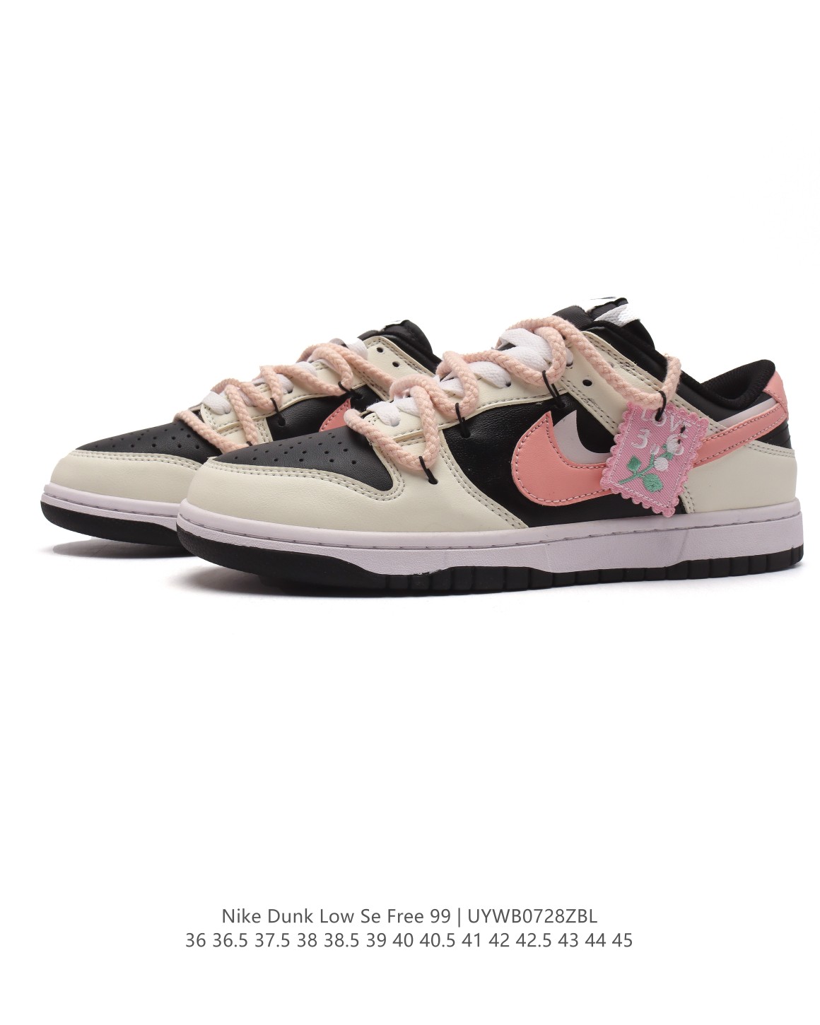 💰190
耐克 SB 系列 Nike Dunk Low SE Free. 99(GS) 复古休闲板鞋 复古vibe风芝加哥打孔解构绑带 双鞋带 低帮板鞋。采用天然皮革，经久耐穿，塑就如元年款 Dunk 般的复古质感。

类型：男女鞋
编码：DR9704
码数：36 36.5 37.5 38 38.5 39 40 40.5 41 42 42.5 43 44 45
编码：UYWB0728ZBL