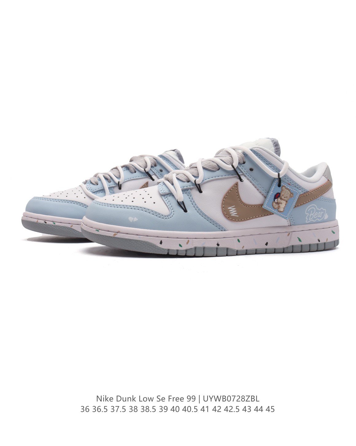 💰190
耐克 SB 系列 Nike Dunk Low SE Free. 99(GS) 复古休闲板鞋 复古vibe风芝加哥打孔解构绑带 双鞋带 低帮板鞋。采用天然皮革，经久耐穿，塑就如元年款 Dunk 般的复古质感。

类型：男女鞋
编码：DR9704
码数：36 36.5 37.5 38 38.5 39 40 40.5 41 42 42.5 43 44 45
编码：UYWB0728ZBL