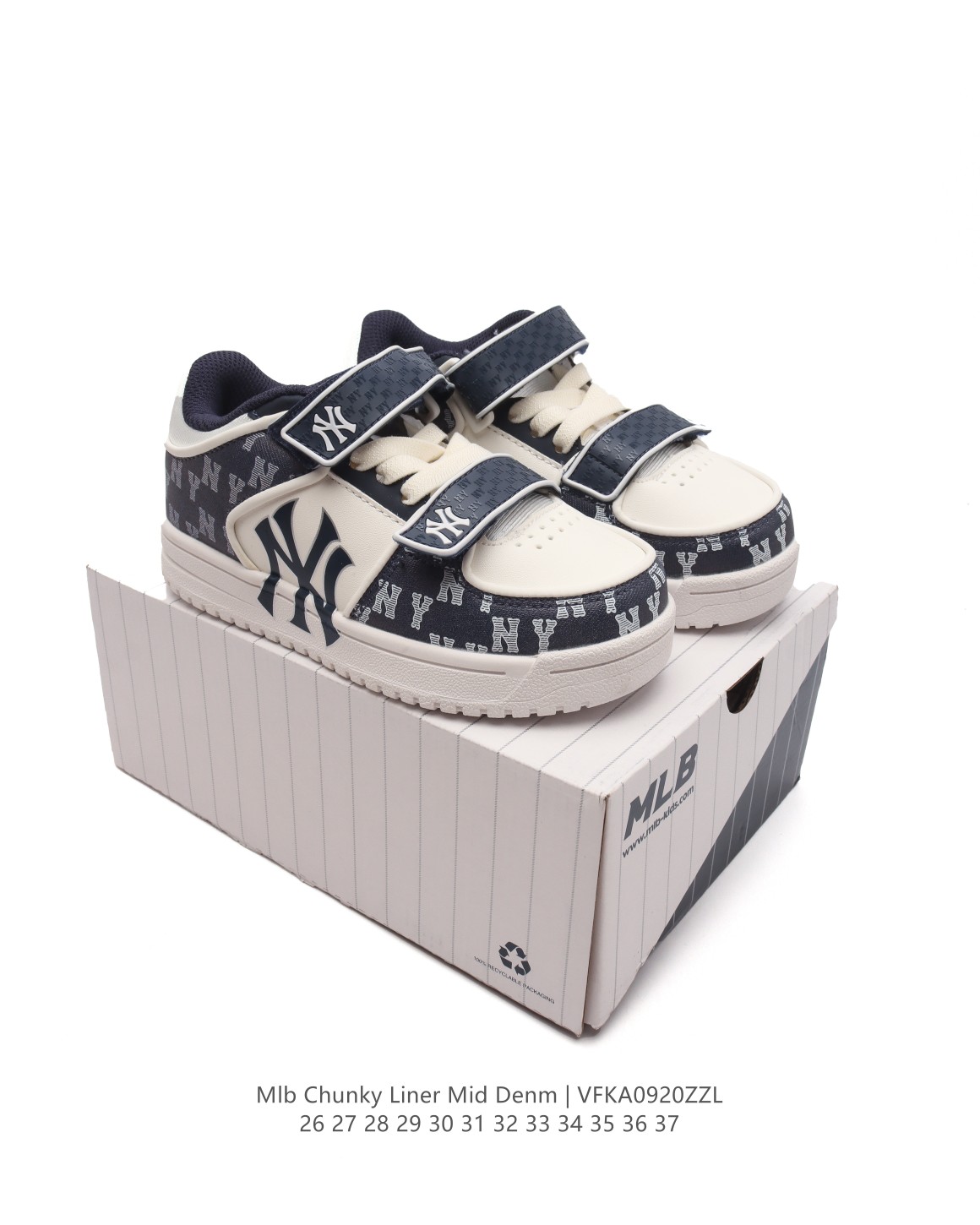 图片[9]-【童鞋MLB Chunky Liner Basic 人气单品学长鞋系列轻量增高厚底百搭休闲儿童运动板鞋 魔术贴 男女轻便胶鞋 高级街头休閒品牌鞋。MLB CHUNKY LINER 学长鞋是从击球手打出的酷炫直击球中获得灵感,在原有鞋面的帆布材质上,加入了反光滚边细节线,并延续高帮与低帮两种鞋型,为各路潮流选手开辟全新“少年感”动线。除了复古style,也不乏这种颜色清新一些的款式,干干净净的少年感呼之欲出。 类型：儿童鞋 款号：7ASXJA3N (GC) 尺码：26-37-选品中心