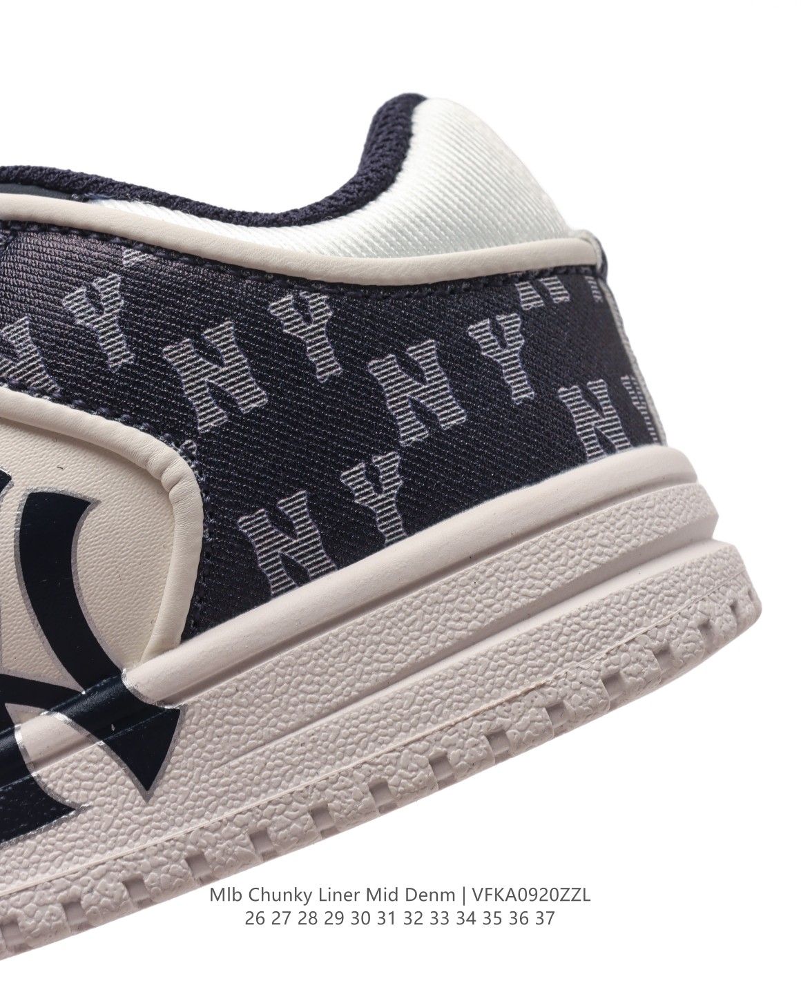 图片[8]-【童鞋MLB Chunky Liner Basic 人气单品学长鞋系列轻量增高厚底百搭休闲儿童运动板鞋 魔术贴 男女轻便胶鞋 高级街头休閒品牌鞋。MLB CHUNKY LINER 学长鞋是从击球手打出的酷炫直击球中获得灵感,在原有鞋面的帆布材质上,加入了反光滚边细节线,并延续高帮与低帮两种鞋型,为各路潮流选手开辟全新“少年感”动线。除了复古style,也不乏这种颜色清新一些的款式,干干净净的少年感呼之欲出。 类型：儿童鞋 款号：7ASXJA3N (GC) 尺码：26-37-选品中心