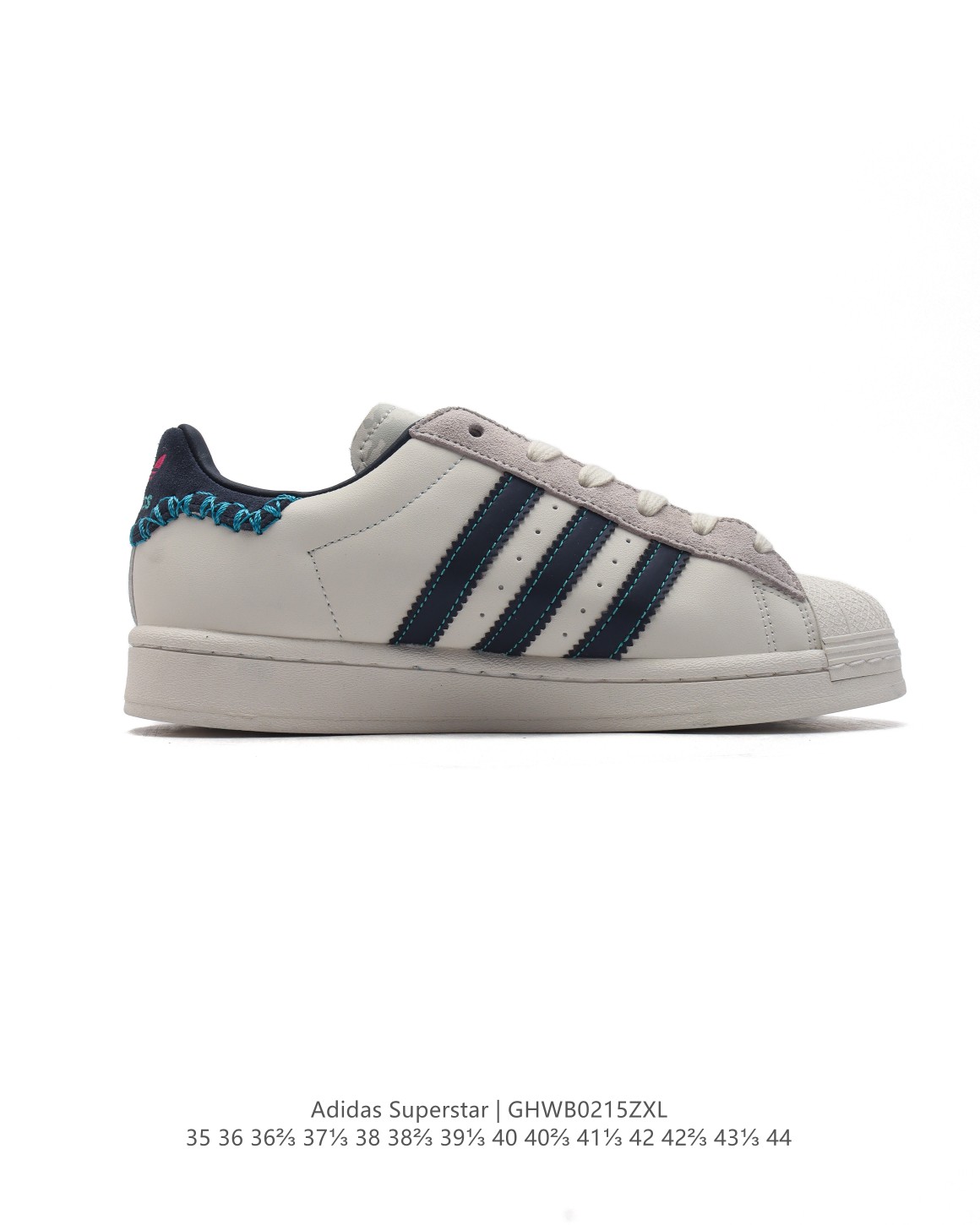 💰160
阿迪达斯 ADIDAS SUPERSTAR 三叶草☘️经典贝壳头系列 新款休闲板鞋潮流男女士运动鞋 。鞋面柔软皮革材质 标志性的贝壳鞋头,锯齿三条纹,简约的线条。就连版型和比例,都在向1982年的鞋款致敬。可谓“形神兼备”的复刻。无论在哪,无论去哪,你或许都需要这样一双既舒适又时尚的鞋。1970年问世于篮球场的adidas Superstar,集舒适与时尚于一身。这款经典鞋,缀低调图案,灵感源自公共交通地图。设计简约,旨在伴你出行。心动不如行动,系好鞋带,出发吧。
货号:ID1139
码数:35-44含半码
编码:GHWB0215