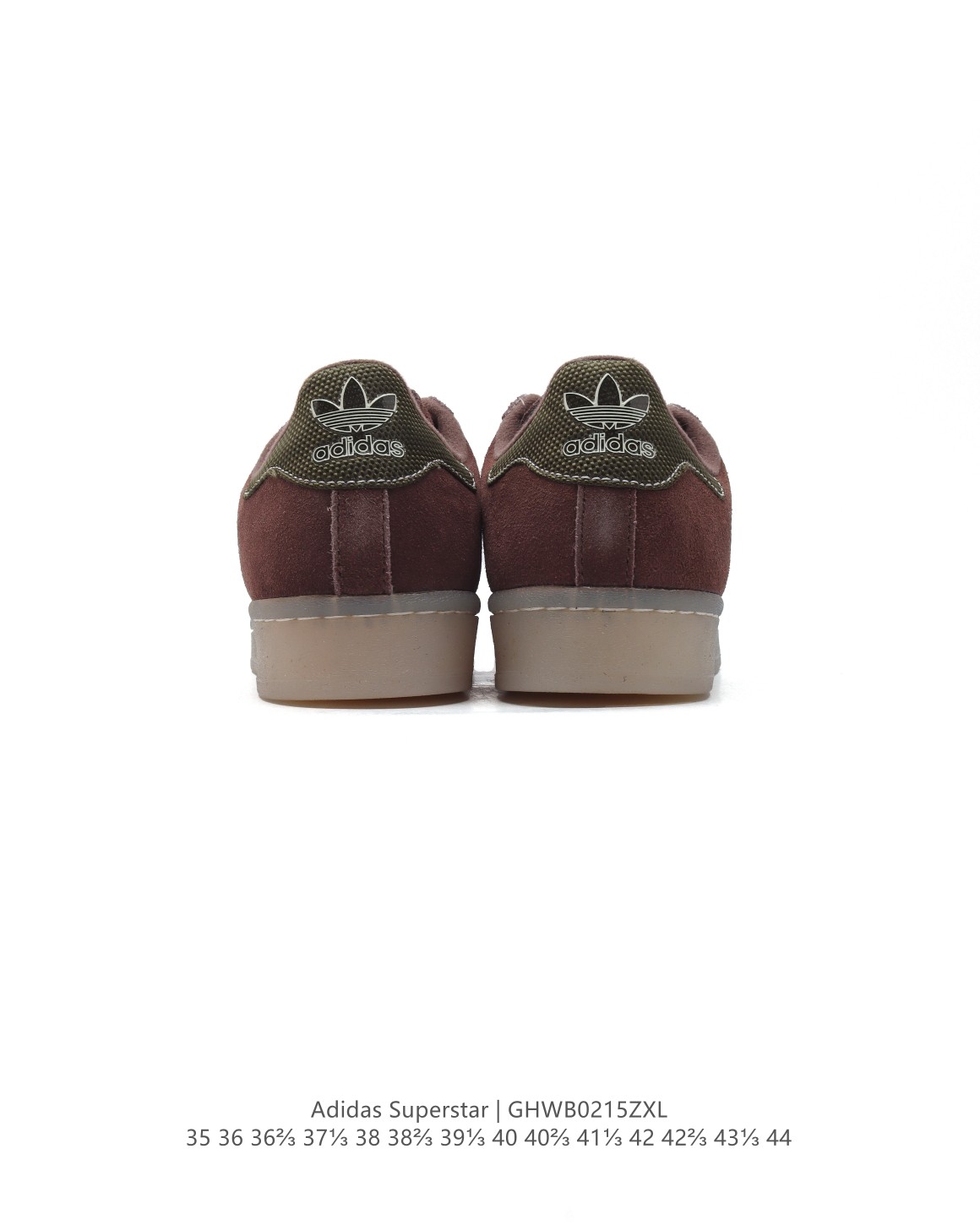 💰160
阿迪达斯 ADIDAS SUPERSTAR 三叶草☘️经典贝壳头系列 新款休闲板鞋潮流男女士运动鞋 。鞋面柔软皮革材质 标志性的贝壳鞋头,锯齿三条纹,简约的线条。就连版型和比例,都在向1982年的鞋款致敬。可谓“形神兼备”的复刻。无论在哪,无论去哪,你或许都需要这样一双既舒适又时尚的鞋。1970年问世于篮球场的adidas Superstar,集舒适与时尚于一身。这款经典鞋,缀低调图案,灵感源自公共交通地图。设计简约,旨在伴你出行。心动不如行动,系好鞋带,出发吧。
货号:ID1139
码数:35-44含半码
编码:GHWB0215