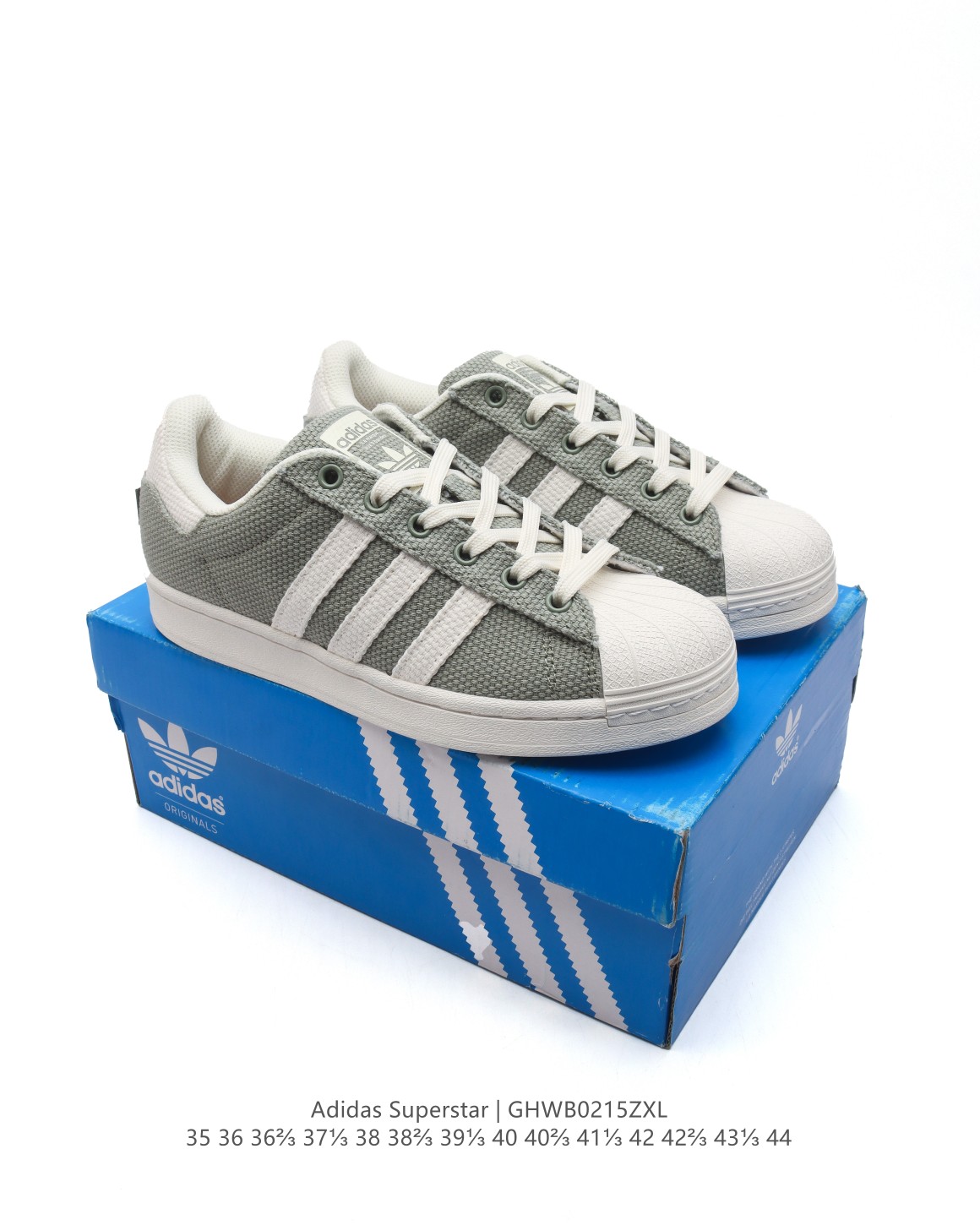 🈴💰160
阿迪达斯 ADIDAS SUPERSTAR 三叶草☘️经典贝壳头系列 新款休闲板鞋潮流男女士运动鞋 。鞋面柔软皮革材质 标志性的贝壳鞋头,锯齿三条纹,简约的线条。就连版型和比例,都在向1982年的鞋款致敬。可谓“形神兼备”的复刻。无论在哪,无论去哪,你或许都需要这样一双既舒适又时尚的鞋。1970年问世于篮球场的adidas Superstar,集舒适与时尚于一身。这款经典鞋,缀低调图案,灵感源自公共交通地图。设计简约,旨在伴你出行。心动不如行动,系好鞋带,出发吧。
货号:ID1139
码数:35-44含半码
编码:GHWB0215