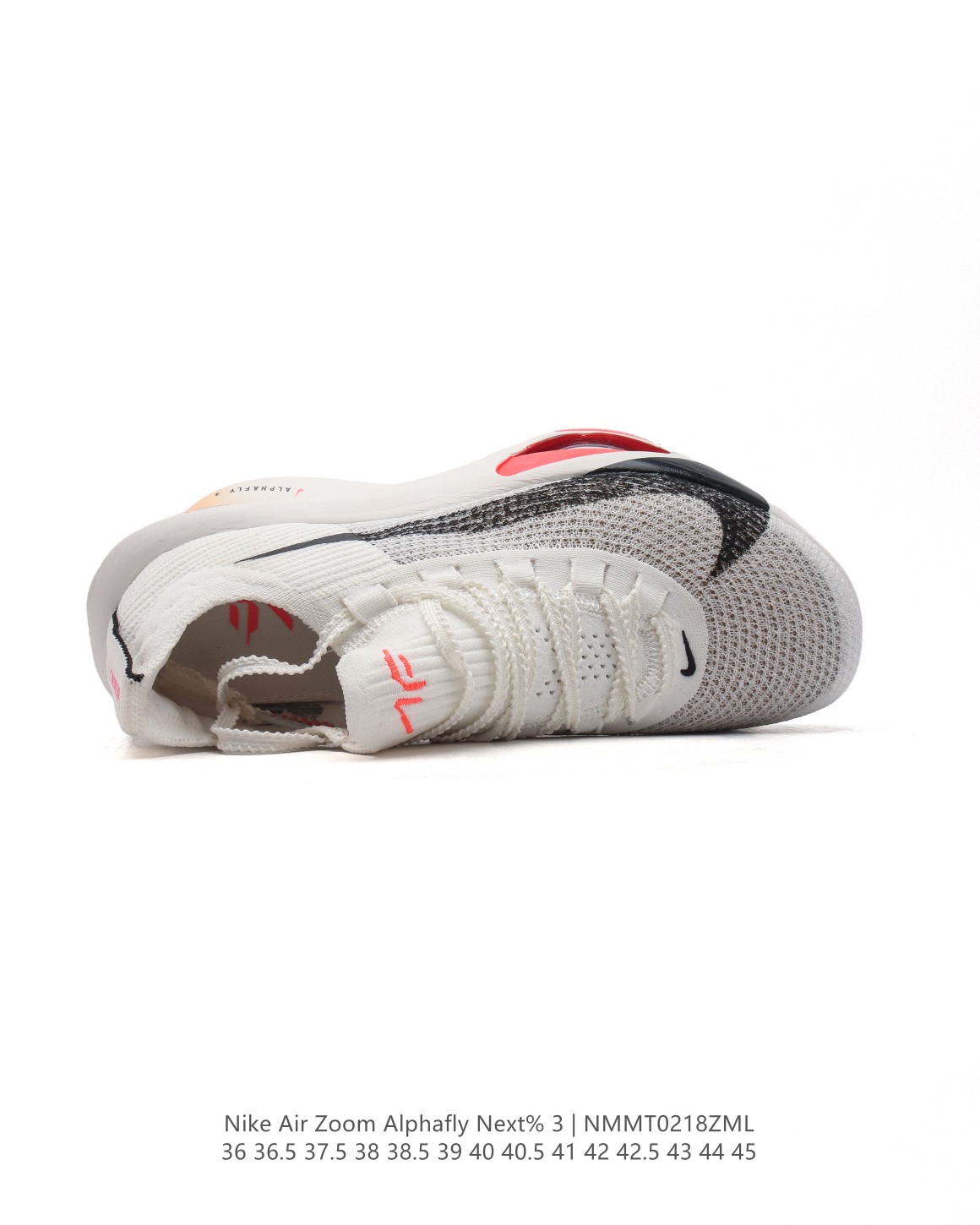 💰210
公司级 耐克 Nike Air Zoom Alphafly NEXT% 3代 马拉松三代 原标原盒真碳纤维 真Zoom X 气垫‼正确版型！鞋面采用更轻质更透气的 Atomknit 材质打造 外侧的大歪勾和前低后高的鞋帮都带来更强的速度感！鞋底前掌加入两块 Zoom 气垫，搭配 ZoomX 带来更加强烈的回弹性。空气动力学造型则依然保留。前掌采用镂空设计，让鞋底的碳板配置得以可视化 造型更具未来感。

类型：男女鞋
货号：FD8311-103
码数：36 36.5 37.5 38 38.5 39 40 40.5 41 42 42.5 43 44 45
编码：NMMT0218ZML