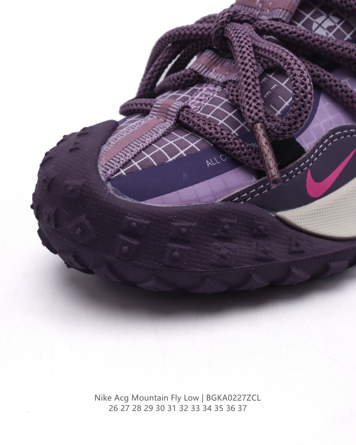 图片[7]-【童鞋】耐克 儿童运动鞋 Nike ACG Mountain Fly Low GTX SE 男女童运动鞋户外登山徒步鞋，采用匠心设计，打造耐穿迅疾风格，让你在沙漠、峡谷和深山中探险时也能像在城市一般轻松自在，从容应对多种挑战。鞋面采用 GORE-TEX 材料，质地轻盈、耐穿拒水，结合易于抽拉的系带系统，带来个性化穿着体验。粘性橡胶外底铸就适合攀岩的出众抓地力，柔软的 React 泡绵中底缔造非凡舒适感受，无论你是在城市健行，还是在野外攀岩，都能从容应对。   尺码：26-37-选品中心