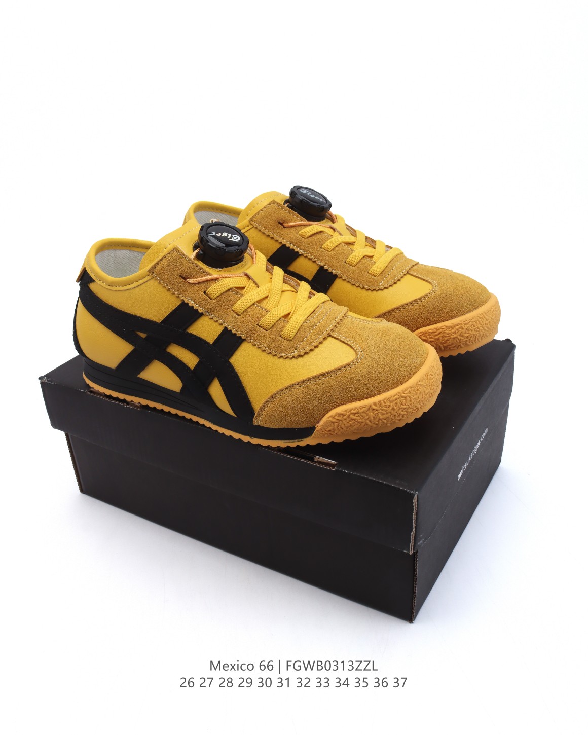 🈴💰150
【童鞋】Asics/亚瑟士 💯儿童鞋真标半码制 配足弓鞋垫 日产经典老牌-鬼塚虎/Onitsuka Tiger Mexico 66®经典墨西哥系列复古经典百搭板鞋休闲运动鞋慢跑鞋。采用皮革鞋面，超国标含胶率耐磨耐弯折RB大底。产品从款式颜色造型上体现出追求舒适和细节的完美。鞋类更是推崇手工制作的严谨，融舒适性与可穿性的设计风格。注重细节的完美和别致魅力，既保持稳重，又不失轻松的时尚感。

货号:  1183C102-101
码数：26-37
编码：FGWB0313ZZL