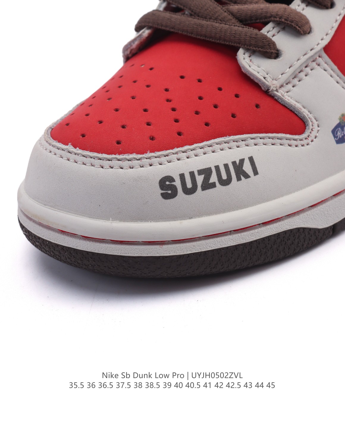 💰180
【公司级】耐克 Nike Dunk Low 经典复古滑板鞋《天若有情》🎫52A5654是no-brainer* 设计师的作品致敬经典港片《天若有情》的配色以片中刘德华的座驾铃木 RS500 为灵感打造，还原了这款摩托的涂装及贴纸细节。

类型：男女鞋
货号：AE1391-086
码数：35.5 36 36.5 37.5 38 38.5 39 40 40.5 41 42 42.5 43 44 45
编码：UYJH0502ZVL