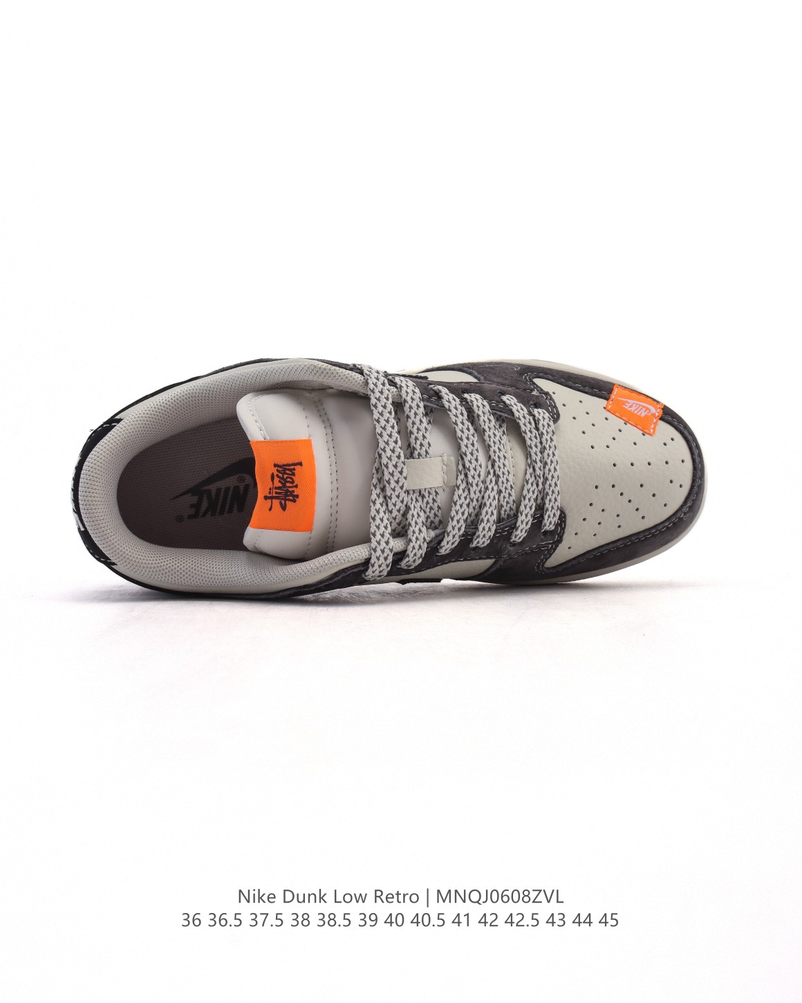 💰180
耐克 Nike Sb Dunk Low Pro 运动鞋复古板鞋 路易威登联名 潮滑板鞋。采用柔软皮革鞋面，经久耐穿，塑就如元年款 Dunk 般的复古质感。鞋头透气孔，搭配鞋口和鞋舌形状，忠实沿袭元年款经典外观。全掌型橡胶外底，造就非凡抓地力。Dunk 起初专为篮球运动打造，于 80 年代末成为滑板界新宠，现已跃升成为街头时尚标杆。加垫低帮鞋口结合耐穿外底，助你自信舞动。

货号：MM1089
码数：36-45含半码
编码：MNQJ0608ZVL