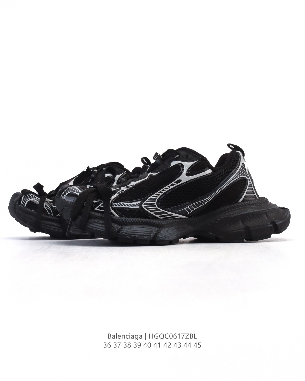 💰190
【公司级】巴黎世家 BALENCIAGA 3XL Sneakers 巴黎世家 十代网布系带低帮走秀复古老爹运动鞋 透气网纱 网面 材料和聚氨酯 磨损效果 鞋头边缘和后帮 Balenciaga 徽标 鞋面和后跟凸印尺码 鞋舌 3XL 橡胶品牌标识和反光细节 鞋帮拉袢和鞋舌拉祥 配反光细节 备用鞋带在鞋履前侧 可在穿着前取下 便于不同造型搭配 正常尺码。 

尺码：36-45
编码：HGQC0617ZBL