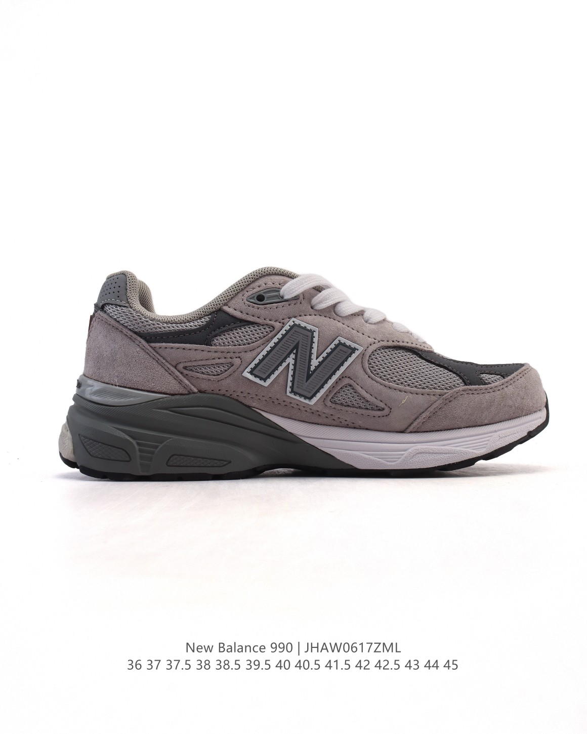💰210
【公司级】新百伦 New Balance NB990 V3系列 高端美产990系列简约经典舒适百搭时尚复古休闲鞋缓震透气跑步鞋。该鞋款采用MCD(Motion Control Device)足跟稳定系统,这个在当时研发出的足跟稳定系统非常成功,现如今仍被应用于NewBalance的鞋款上。发布于1982年的NewBalance990,不仅和Nike的Air Force1同年诞生,而且其定价在当时整个球鞋业内是最昂贵的鞋子之一。ENCAP缓震中底,增加了鞋中段的稳定性和承托能力。专利吸震鞋垫,避免脊椎、膝盖、脚踝受到不当的地面反作用力的挤压。鞋底中间就是碳纤板了,加强支撑力。鞋跟处还有限定版特有的logo。
类型:男女鞋
货号:U990BB4
码数:36-45含半码
编码:JHAW0617ZML