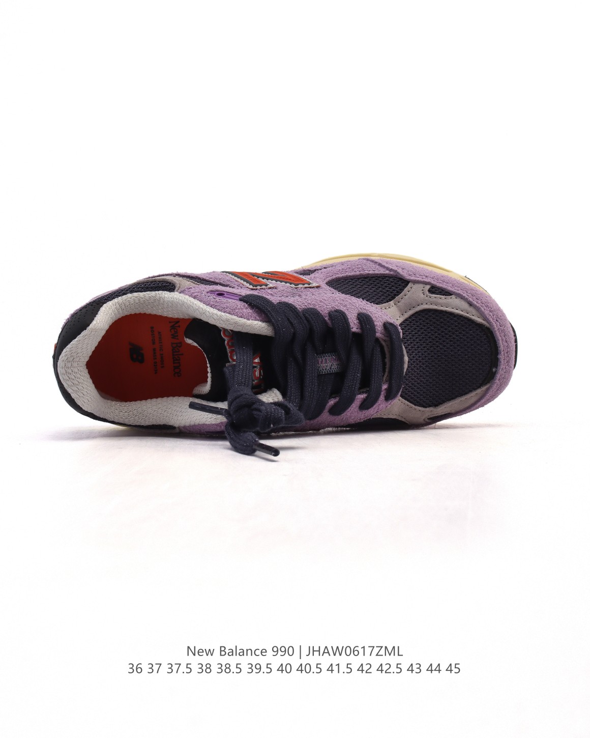 💰210
【公司级】新百伦 New Balance NB990 V3系列 高端美产990系列简约经典舒适百搭时尚复古休闲鞋缓震透气跑步鞋。该鞋款采用MCD(Motion Control Device)足跟稳定系统,这个在当时研发出的足跟稳定系统非常成功,现如今仍被应用于NewBalance的鞋款上。发布于1982年的NewBalance990,不仅和Nike的Air Force1同年诞生,而且其定价在当时整个球鞋业内是最昂贵的鞋子之一。ENCAP缓震中底,增加了鞋中段的稳定性和承托能力。专利吸震鞋垫,避免脊椎、膝盖、脚踝受到不当的地面反作用力的挤压。鞋底中间就是碳纤板了,加强支撑力。鞋跟处还有限定版特有的logo。
类型:男女鞋
货号:U990BB4
码数:36-45含半码
编码:JHAW0617ZML