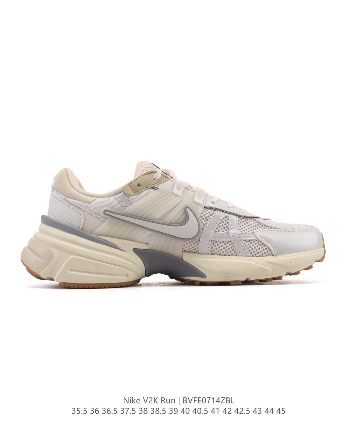 💰210
【纯原级】Nike/耐克 V2K Run 减震防滑 复古低帮运动跑步鞋 超火复古跑鞋,采用太空革组合呼吸网眼布鞋面材质,搭载正确4层组合底模!!,嵌入TPU加固稳定模块,双层MD发泡缓震中底及防滑橡胶底片❗️最近在时尚圈又掀起了一阵流行复古风,比如 Vomero 5、Nike Initiator.... 等款式的鞋子可谓是火到不行,Nike这双完美平替 Balenciaga 3XL的Nike V2K Run Runtekk 也是许多潮人争相入手的鞋子之一。鞋款以山峰白为主色调,混搭富有光泽感的金属色元素,鞋身半透明塑料装饰,则借鉴自经典 Nike Vomero 5,营造出丰富层次感。此外,洋溢着复古美感的泡绵中底和厚实后跟设计,为你塑就舒适迈步体验,同时也为整体造型加分。
类型:男女鞋
货号:HJ4497
尺码:35.5-45含半码
编码:BVFE0714ZBL